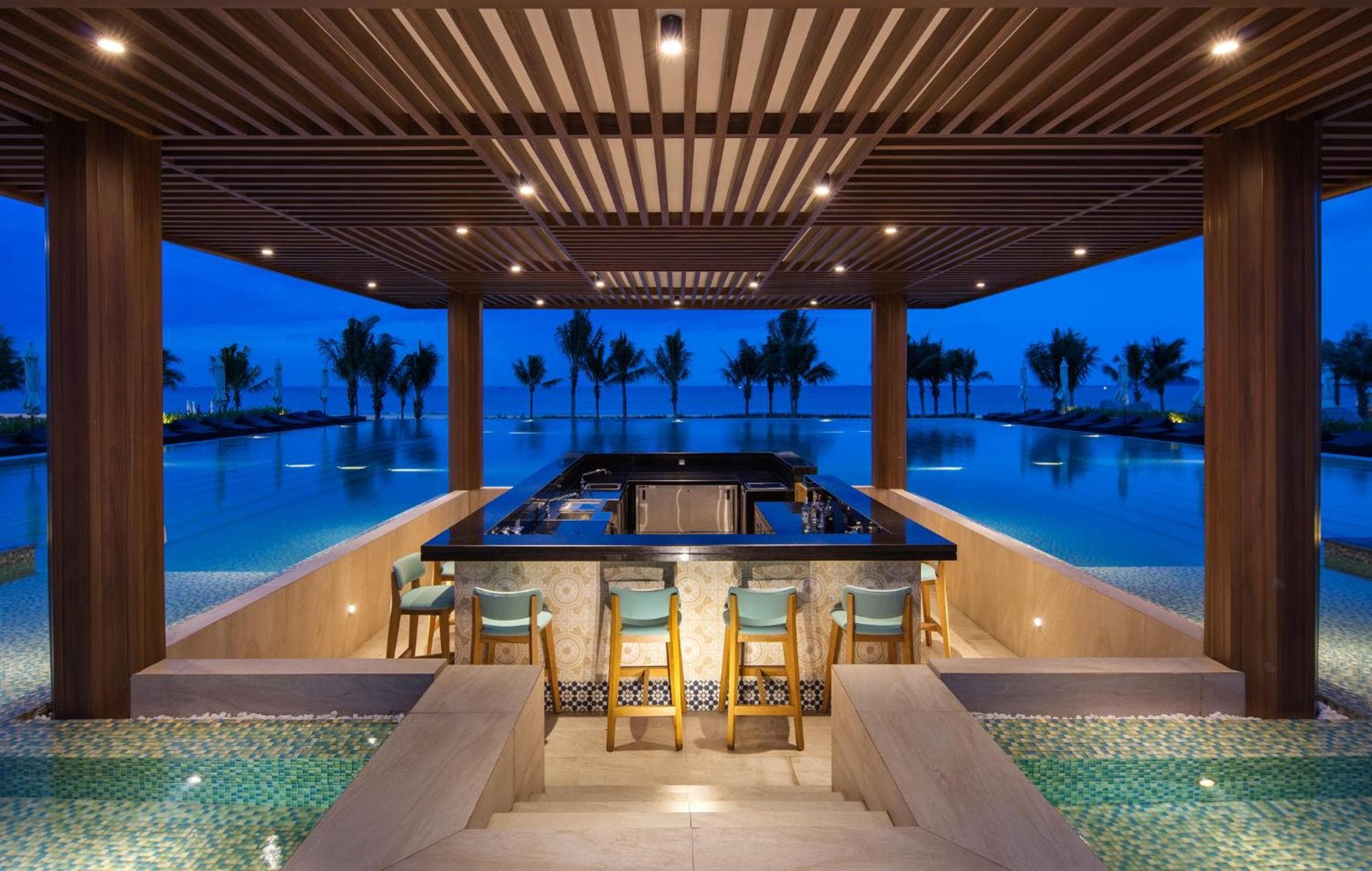 FLC Luxury Resort Quy Nhon photo 2