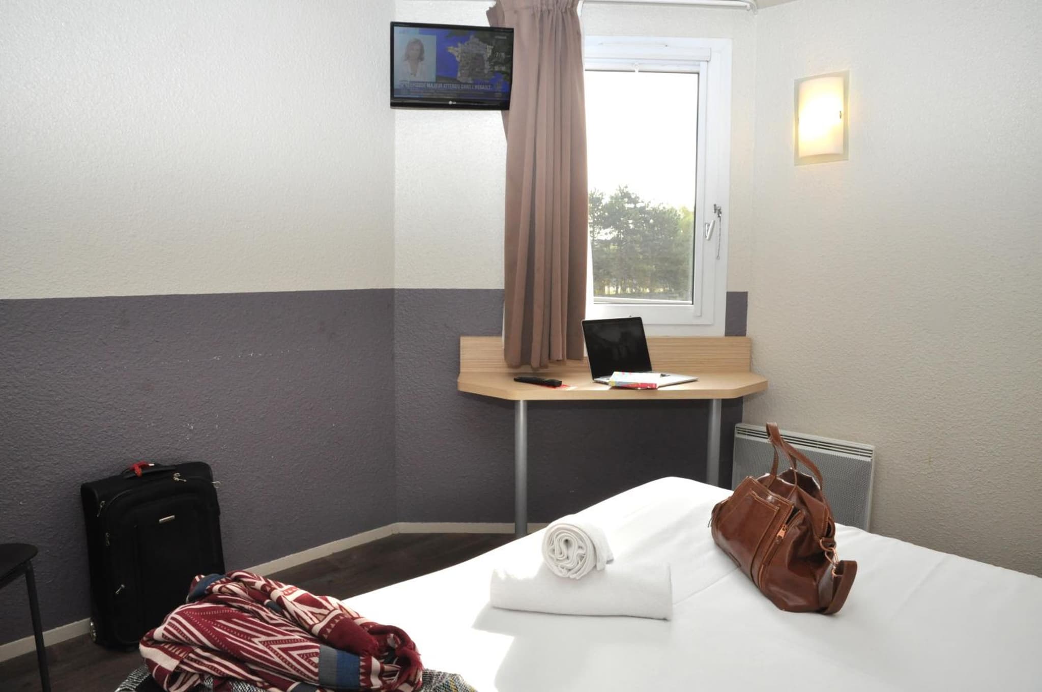 B Hotel Caen Mondeville photo 3