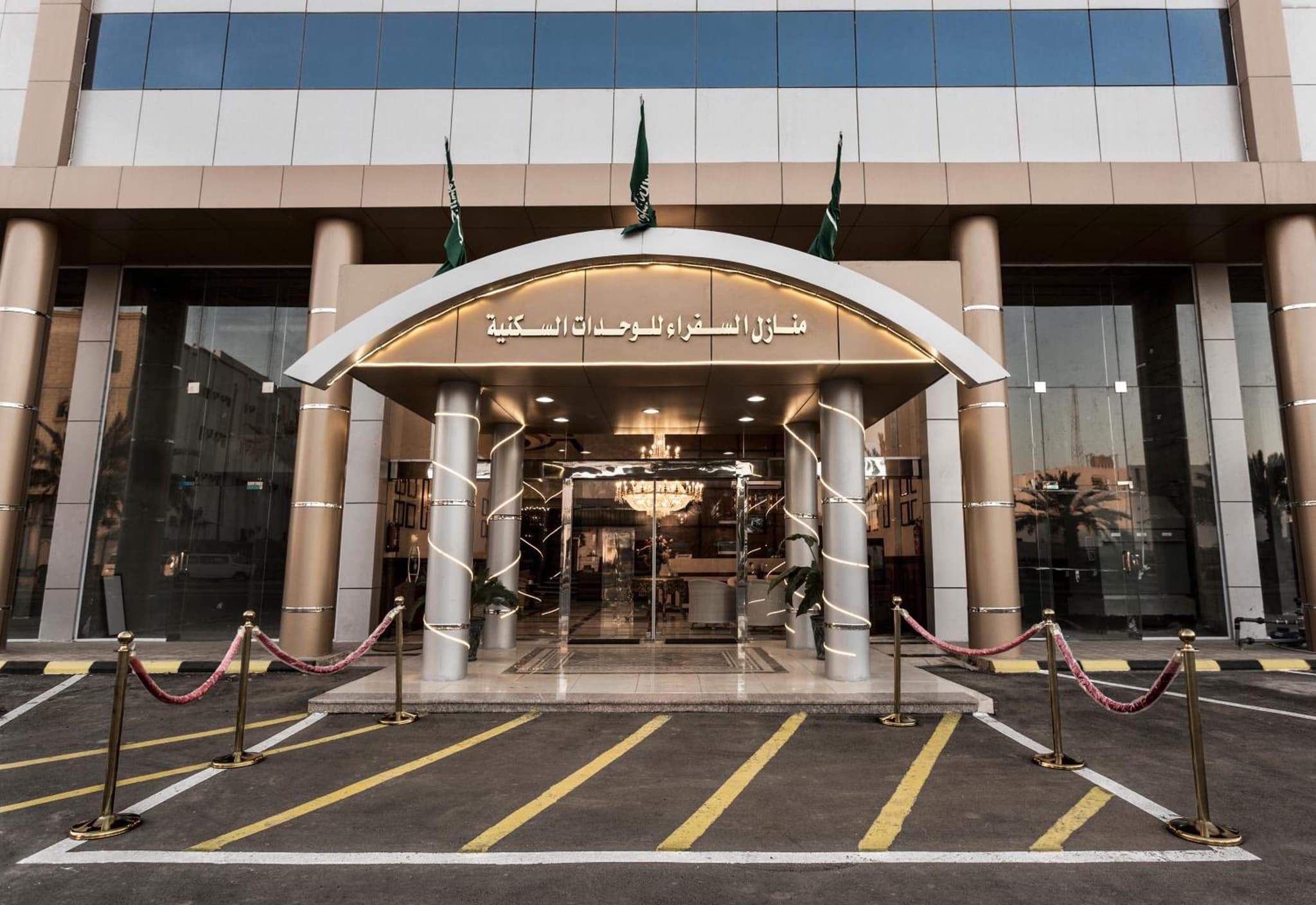 شقق منازل السفراء للشقق المخدومة photo 2
