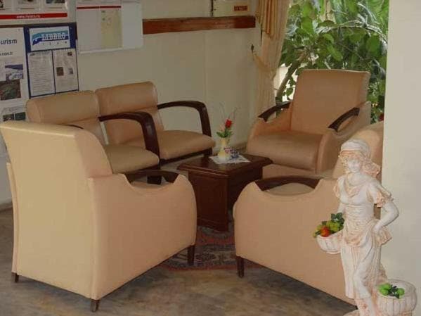 Amos Hotel photo 6