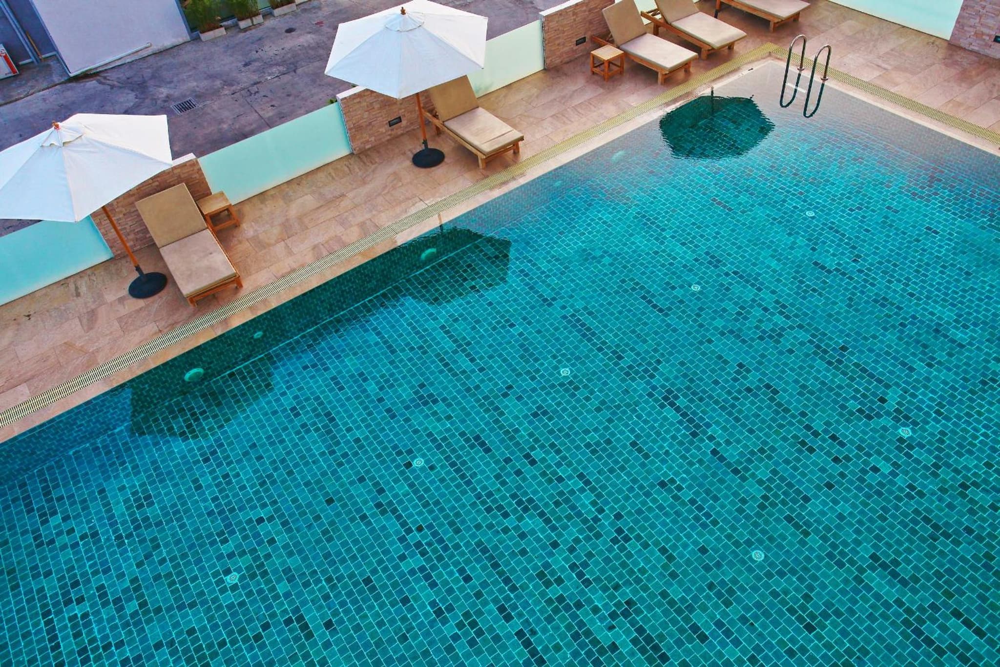 Leenova Hotel photo 9