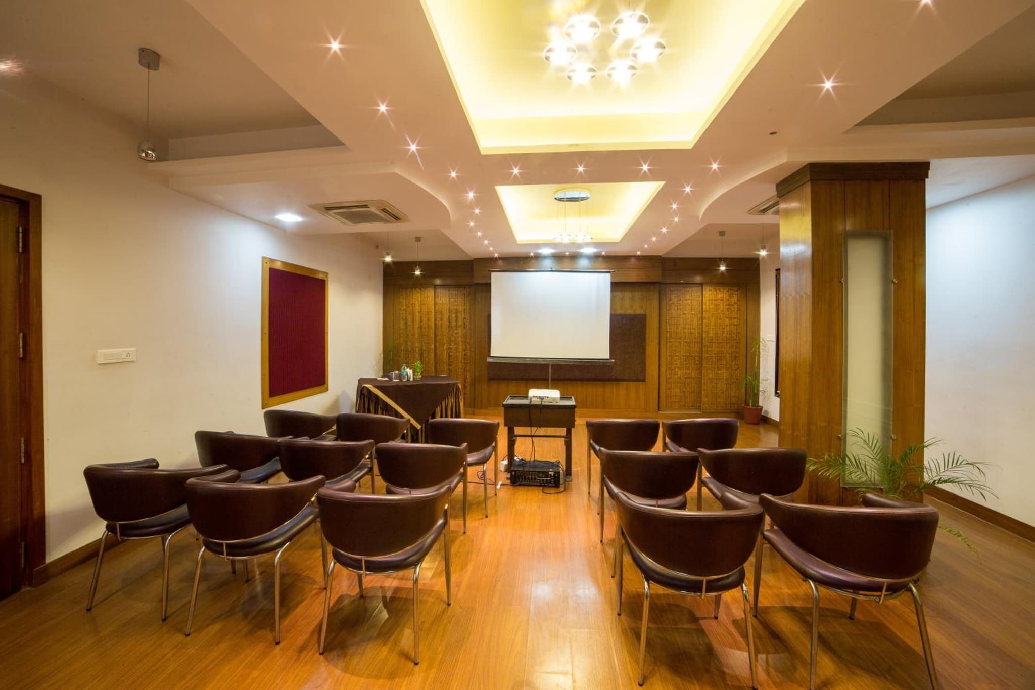 Amantra Comfort Hotel photo 2