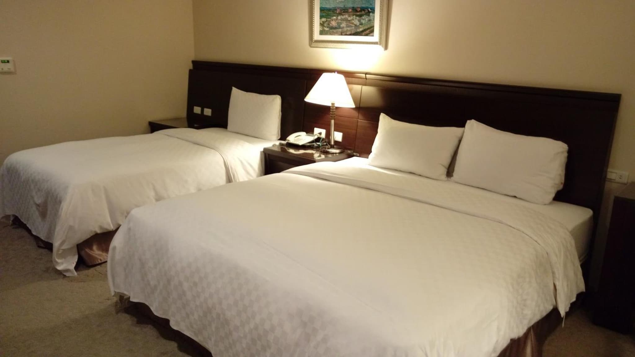 Chong Yu Hotel photo 8