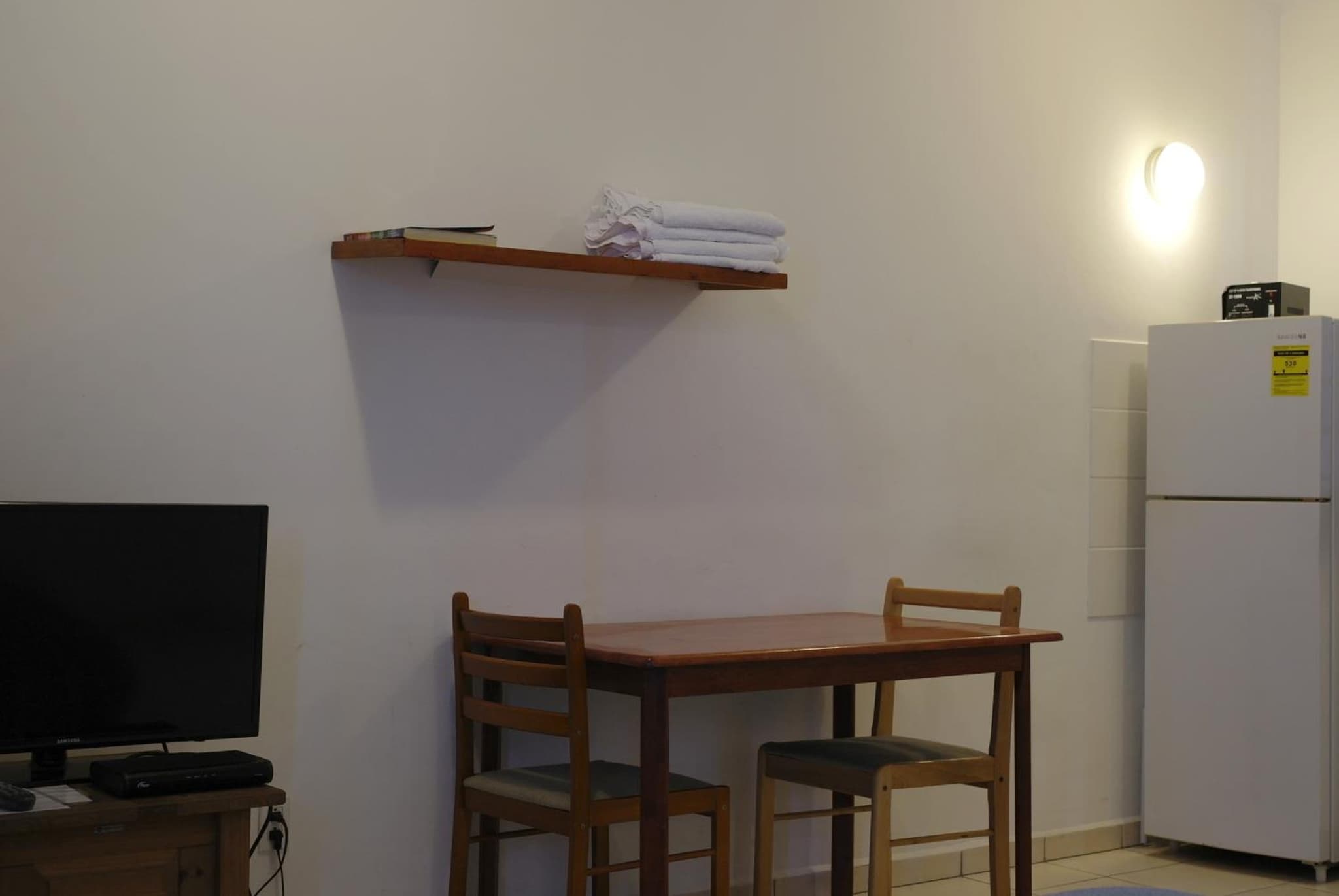 Orange Rembrandt Studio Apartments photo 5