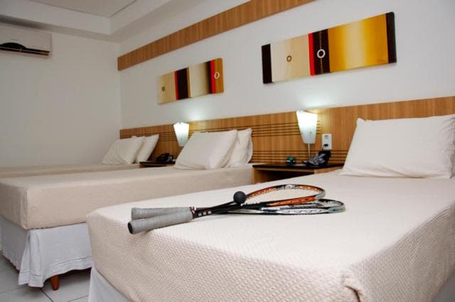 Delcas Hotel photo 8