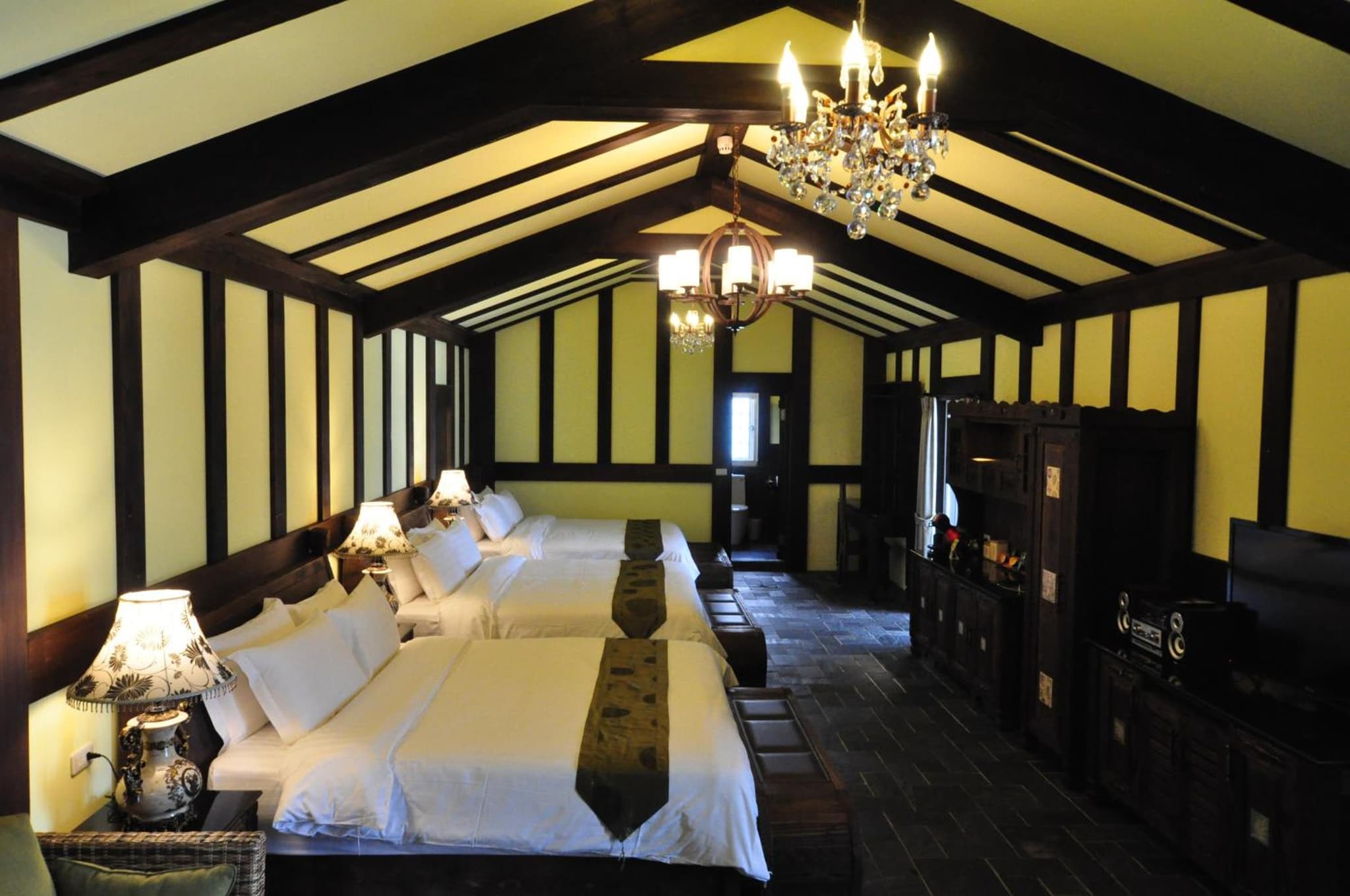 Stuart Villa photo 2