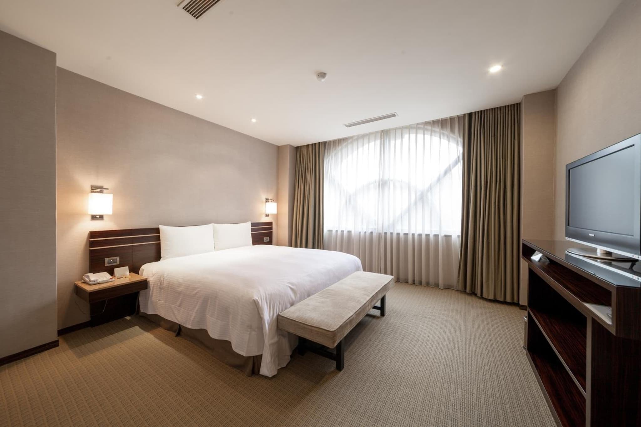 SOL Hotel