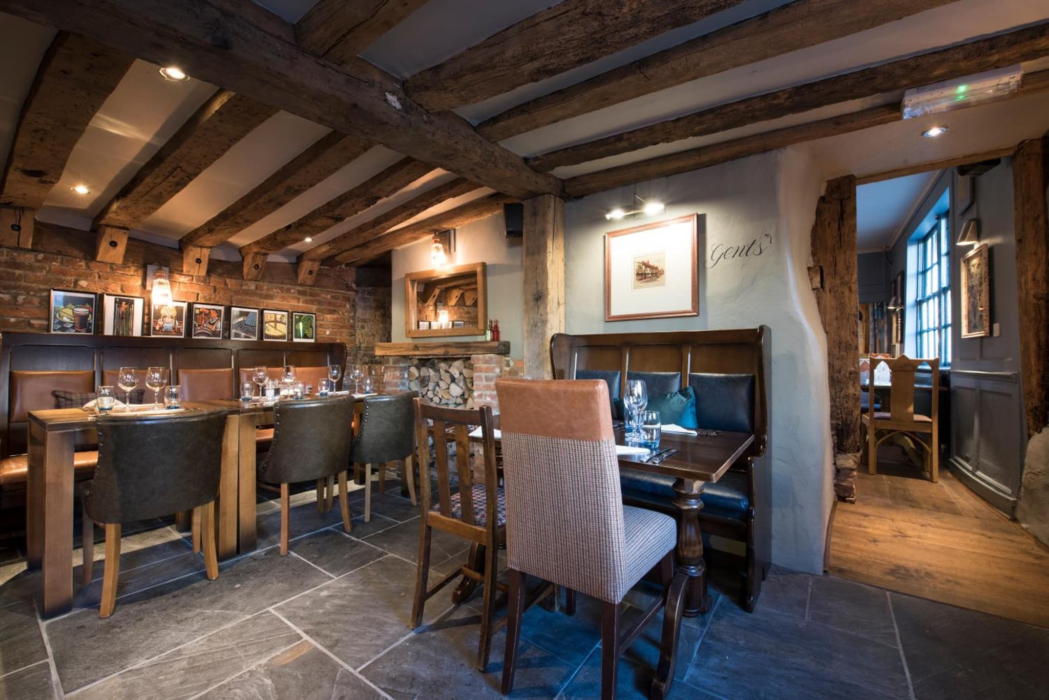 The Ostrich Inn Colnbrook London Heathrow photo 7