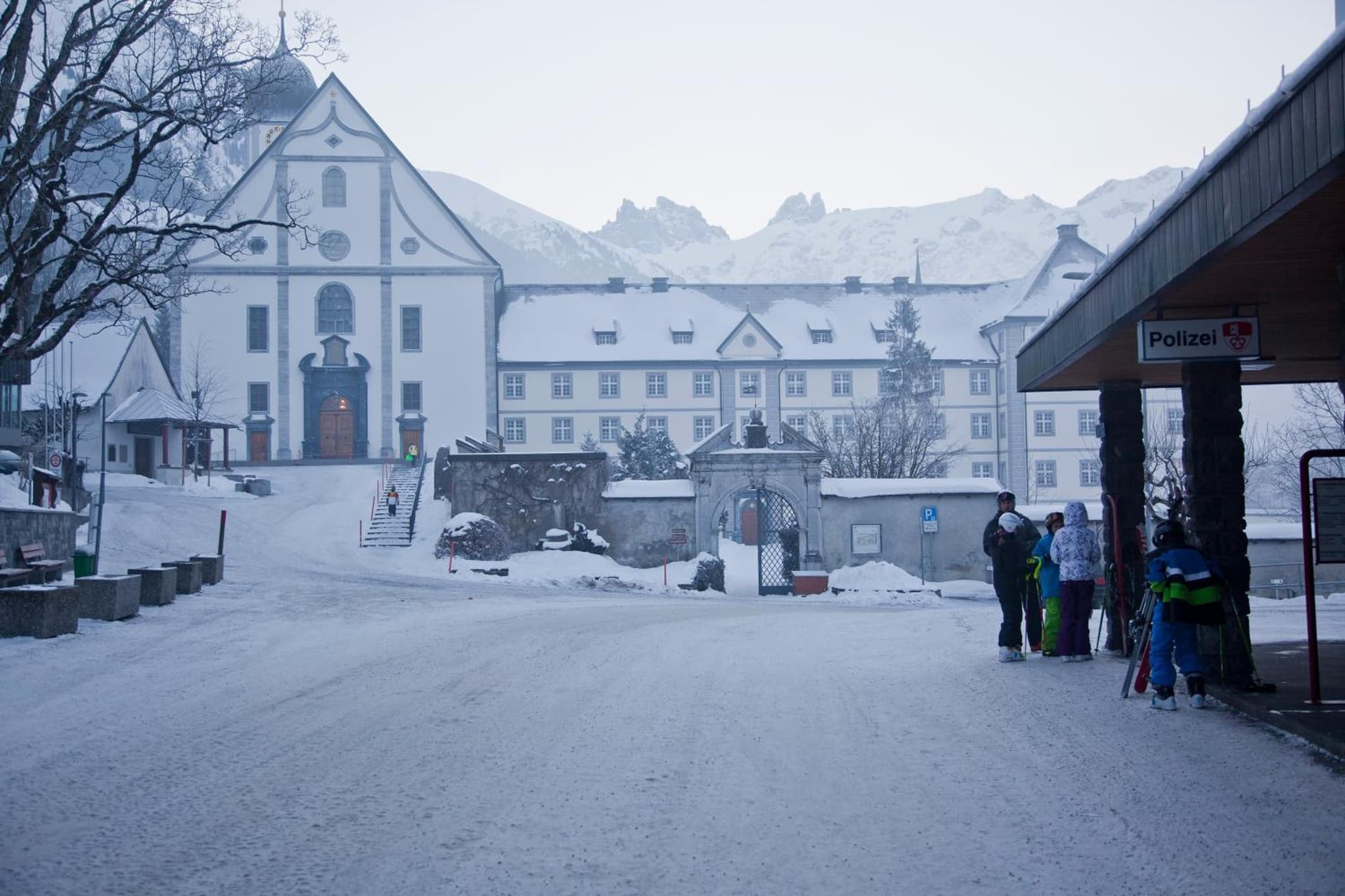 Hotel Hoheneck- self check-in photo 6