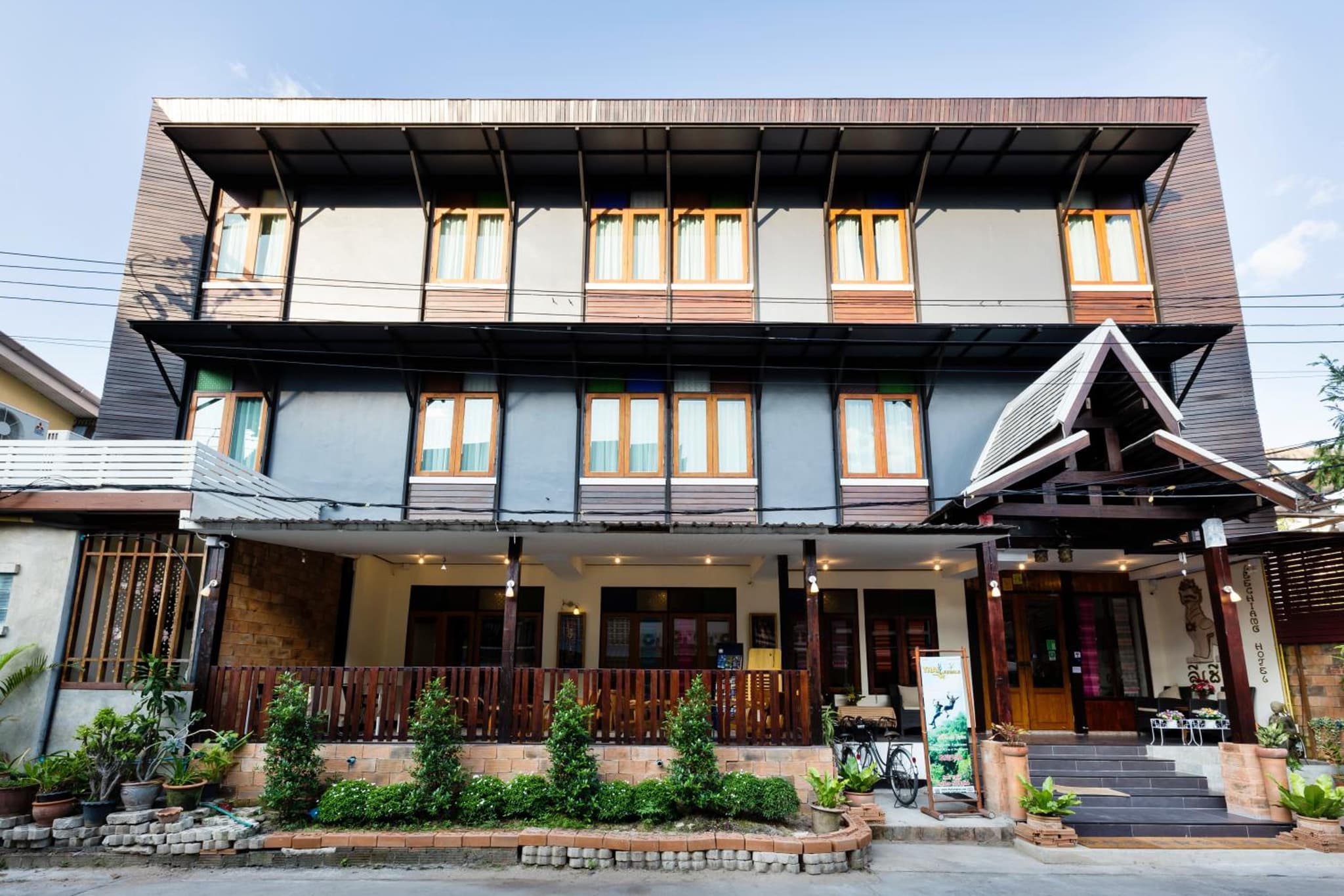 Lee Chiang Hotel