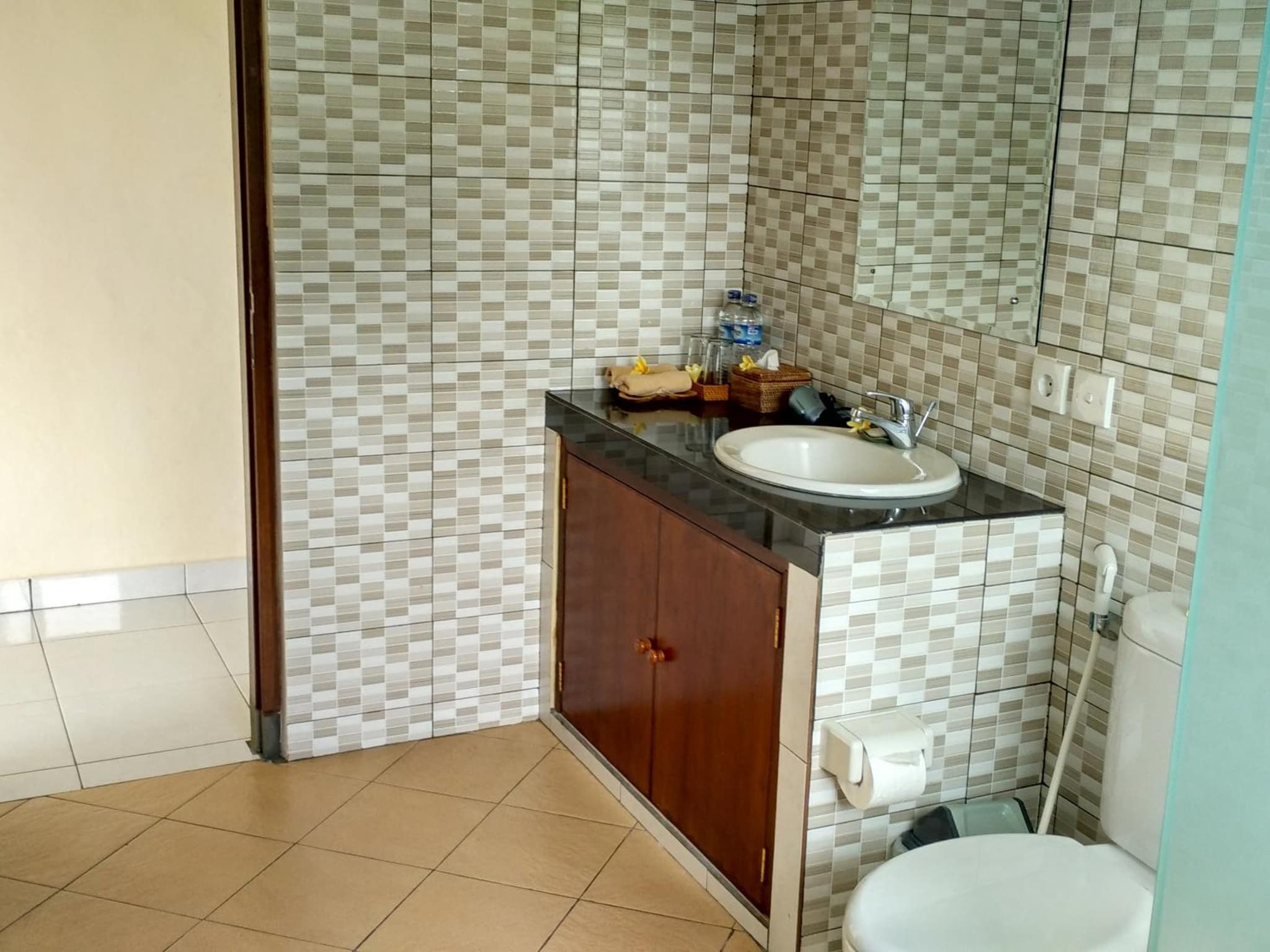 Nyoman Sandi Guest House photo 8