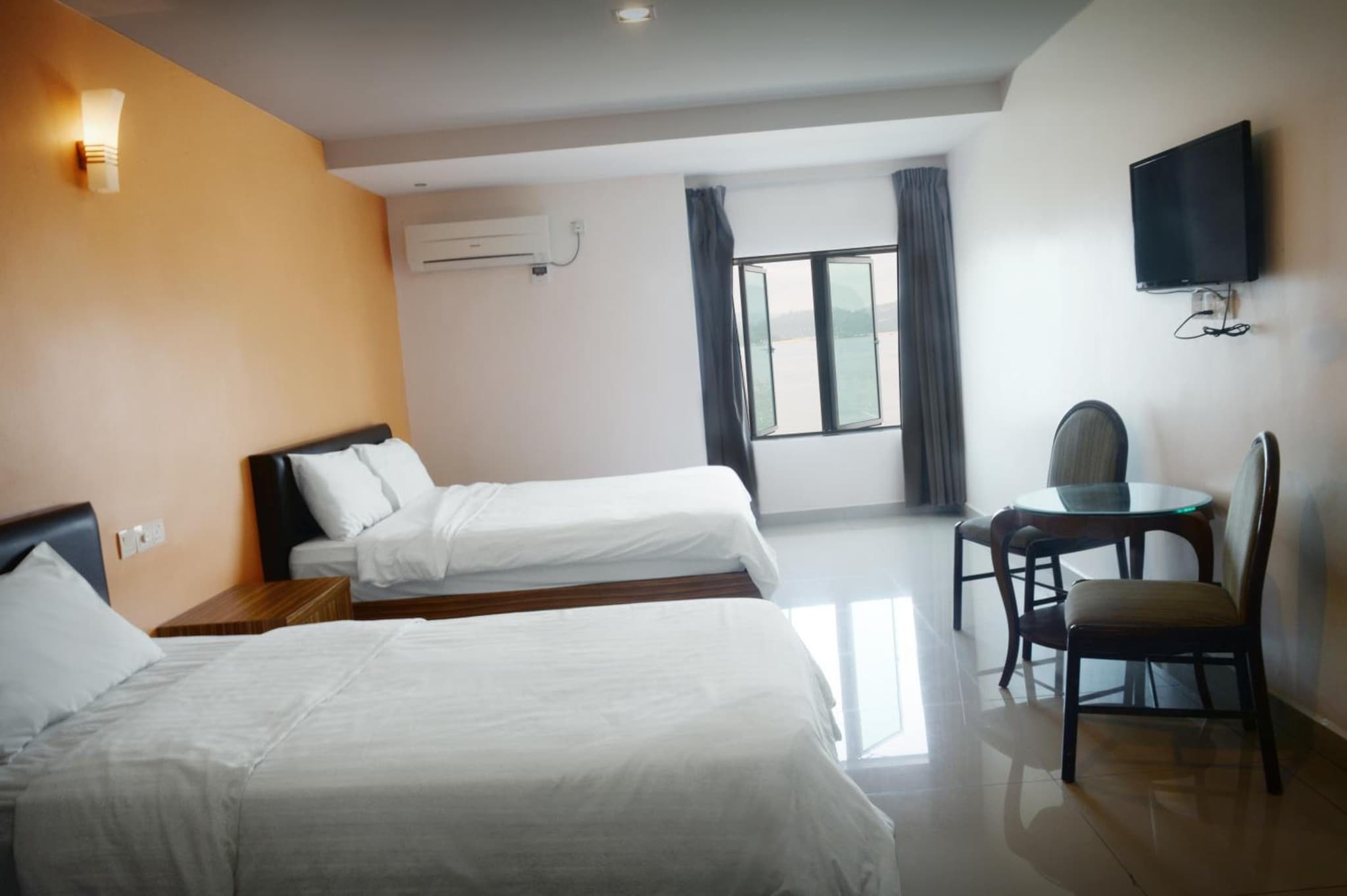 Brezza Hotel Lumut photo 6