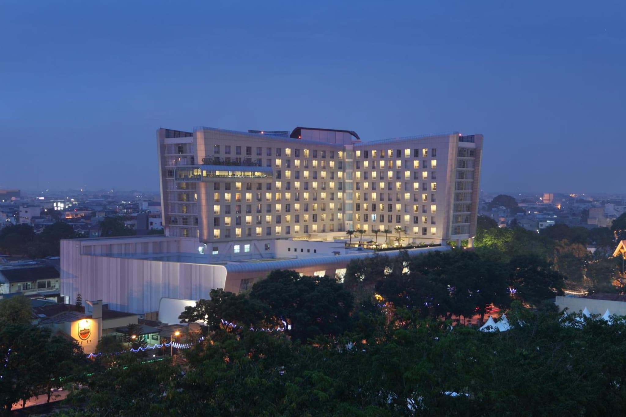Santika Premiere Dyandra Hotel & Convention - Medan