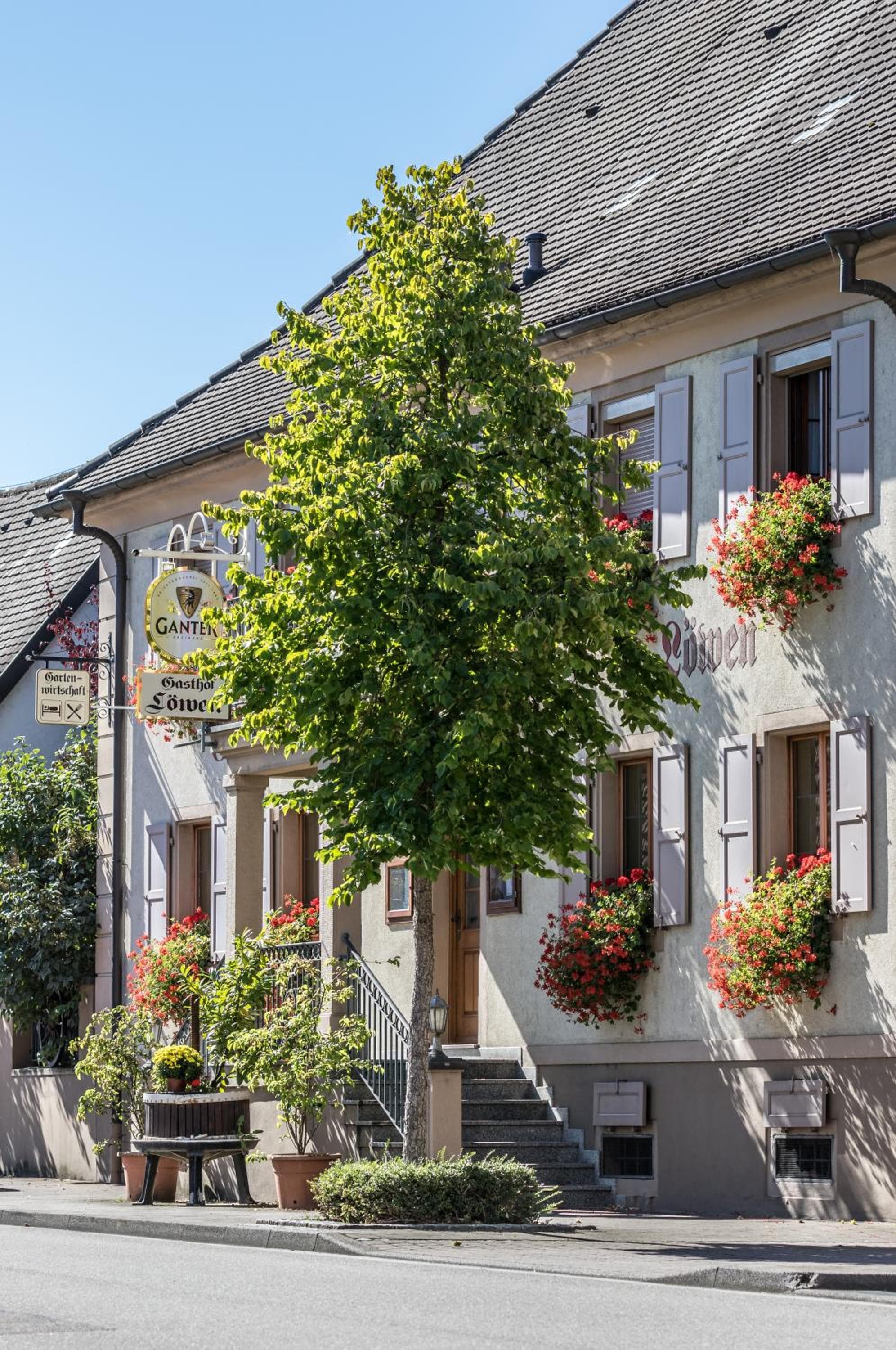 Hotel Löwen Garni photo 5