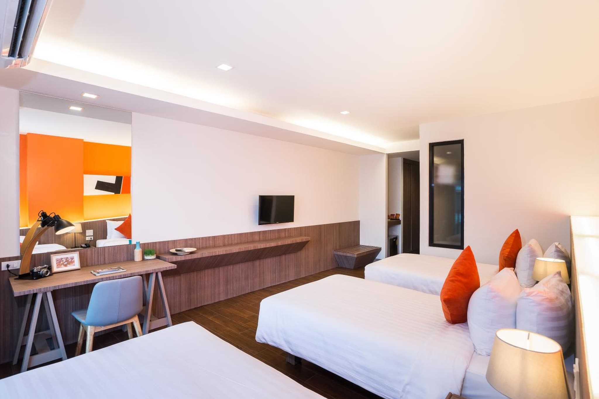 J Inspired Hotel Pattaya photo 6