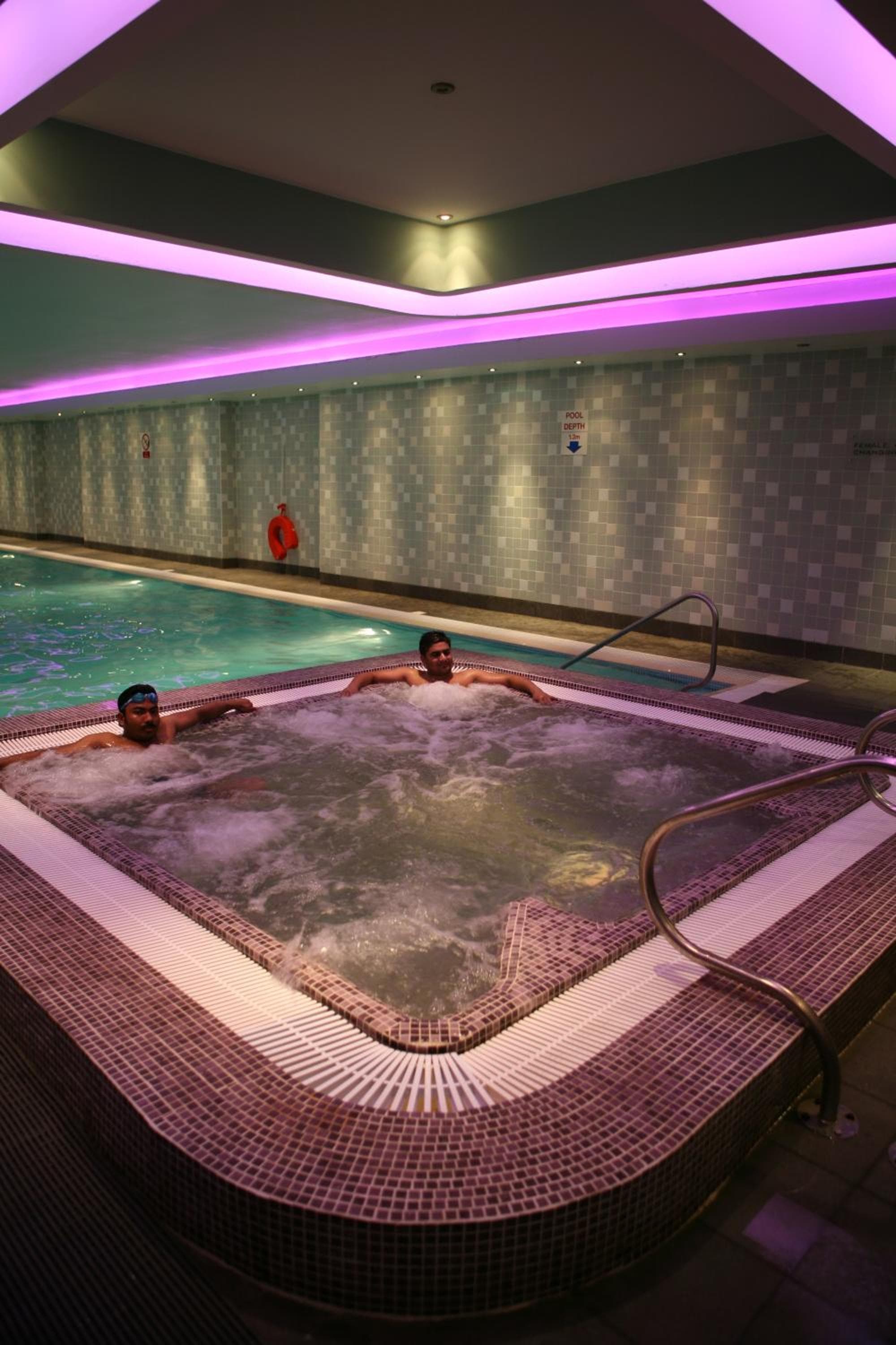 The Continental Hotel and Spa, Heathrow photo 2