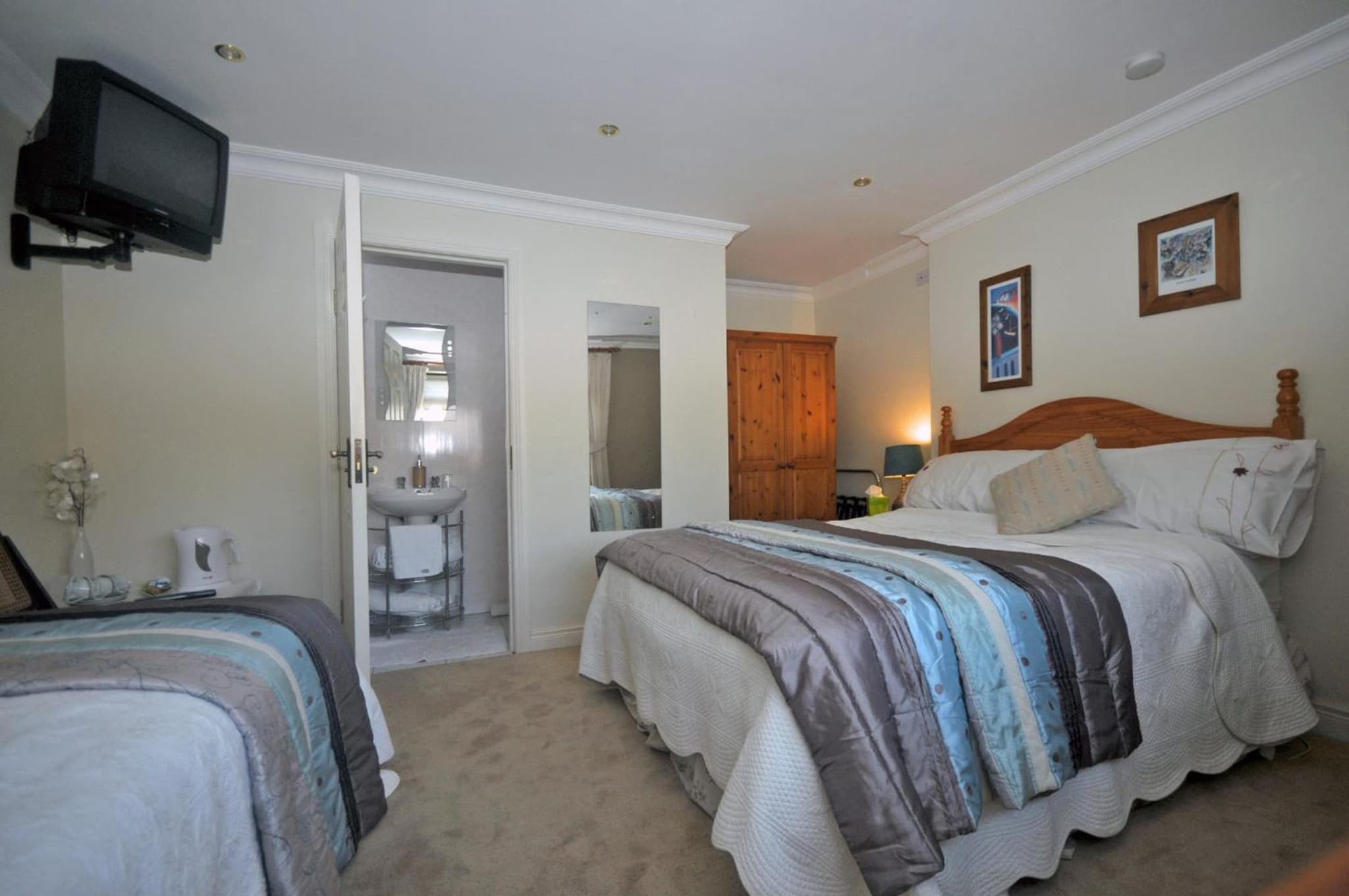 Heritage Accommodation photo 9