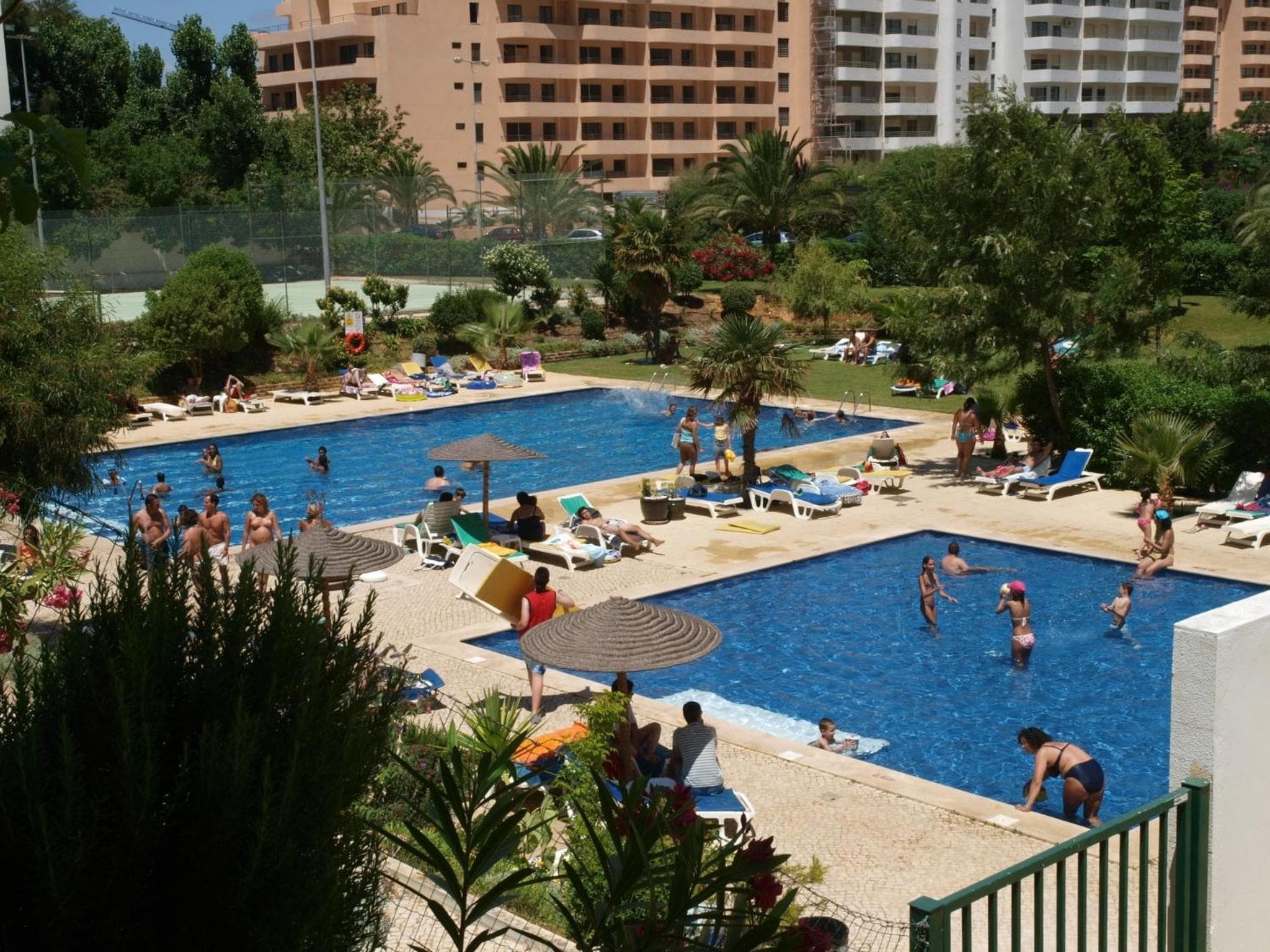 Apartamentos Jardins da Rocha photo 9