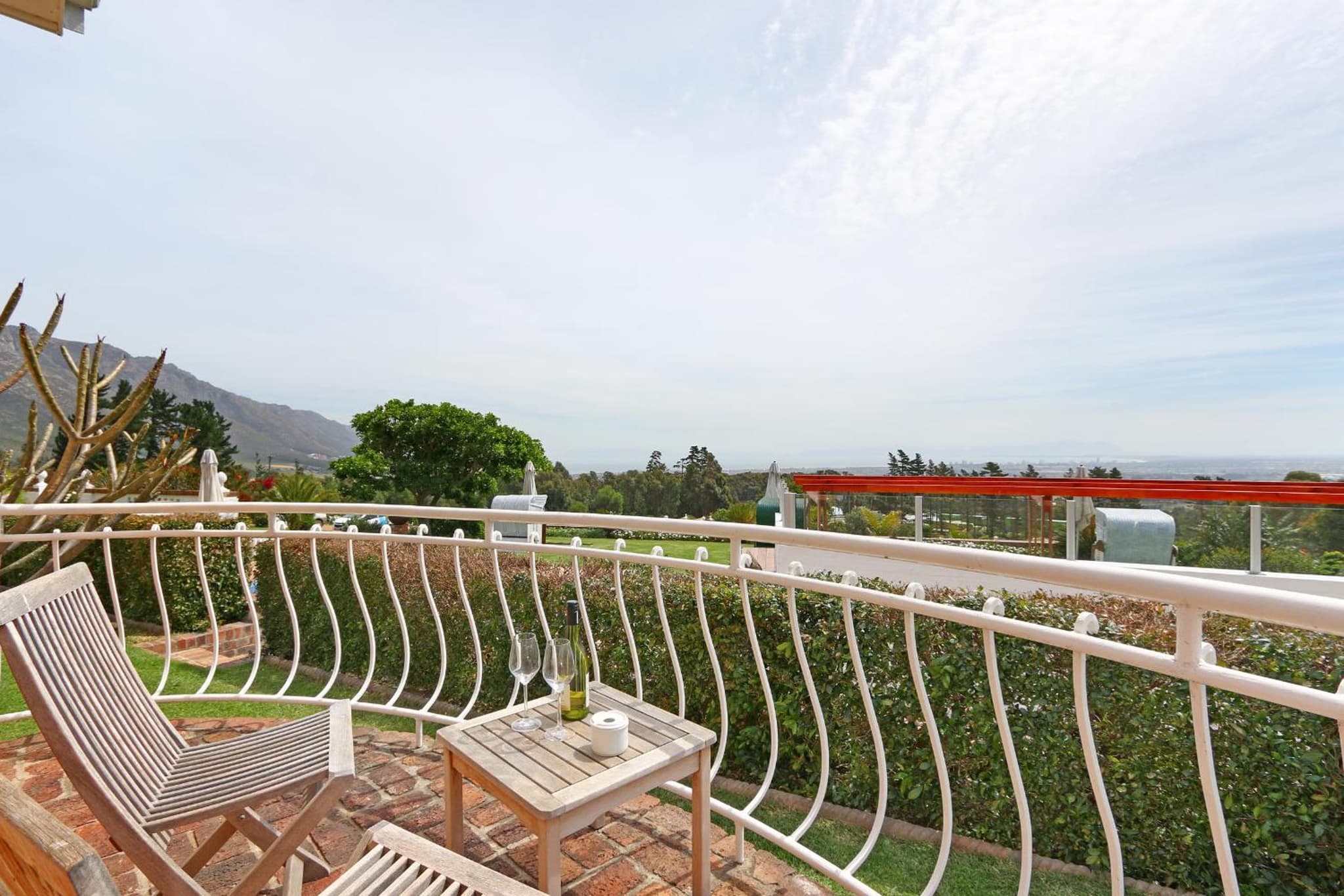 Apricot Gardens Guesthouse photo 4
