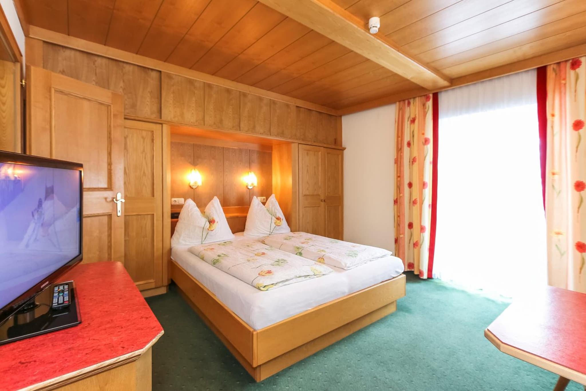 Alpenhotel Tauernstüberl photo 6