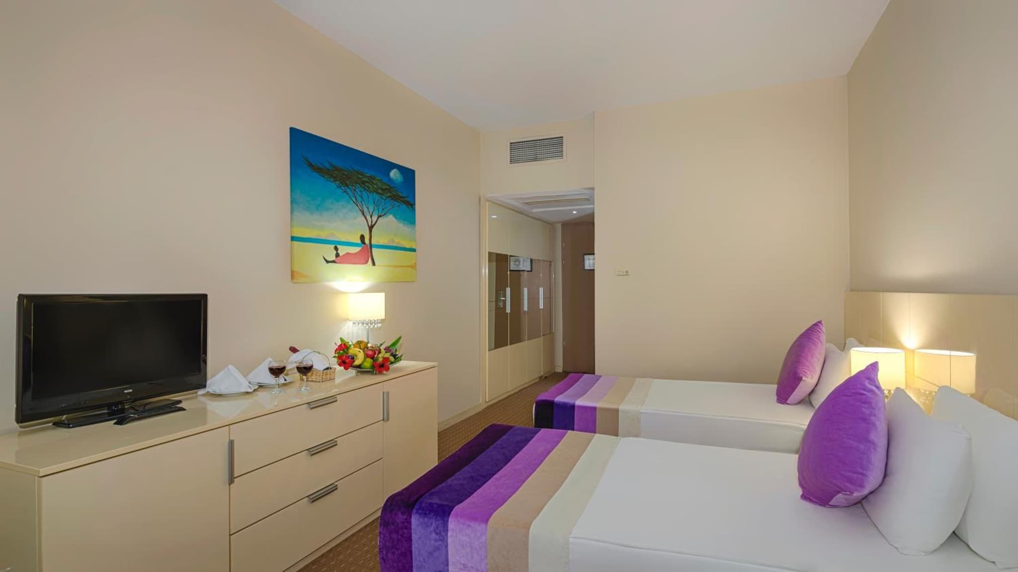 Green Max Hotel photo 5