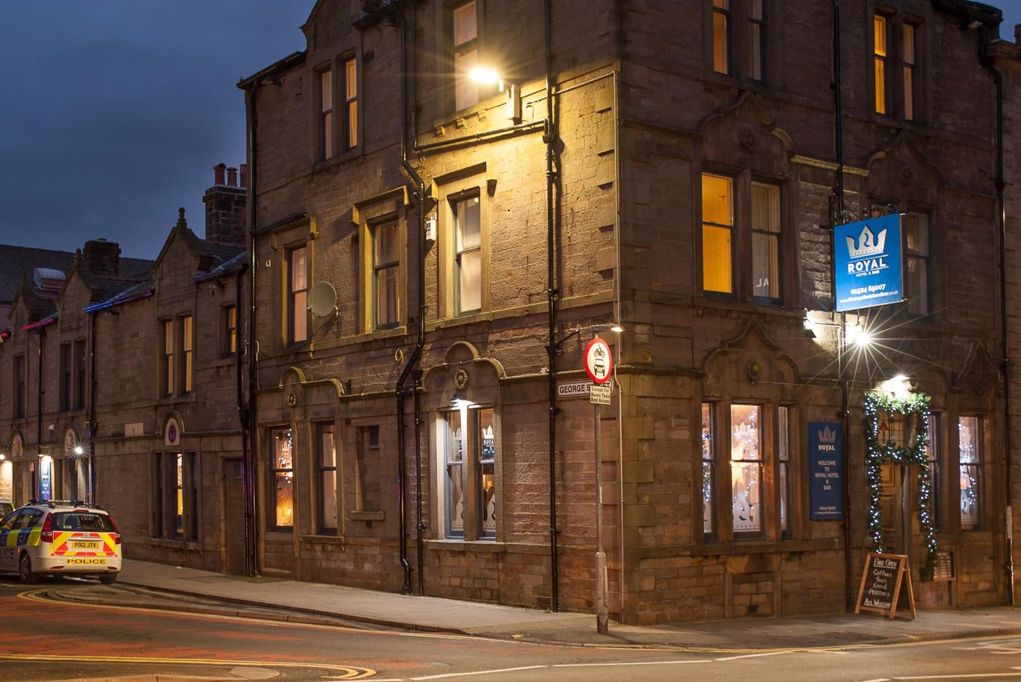 The Royal Hotel and Bar photo 5