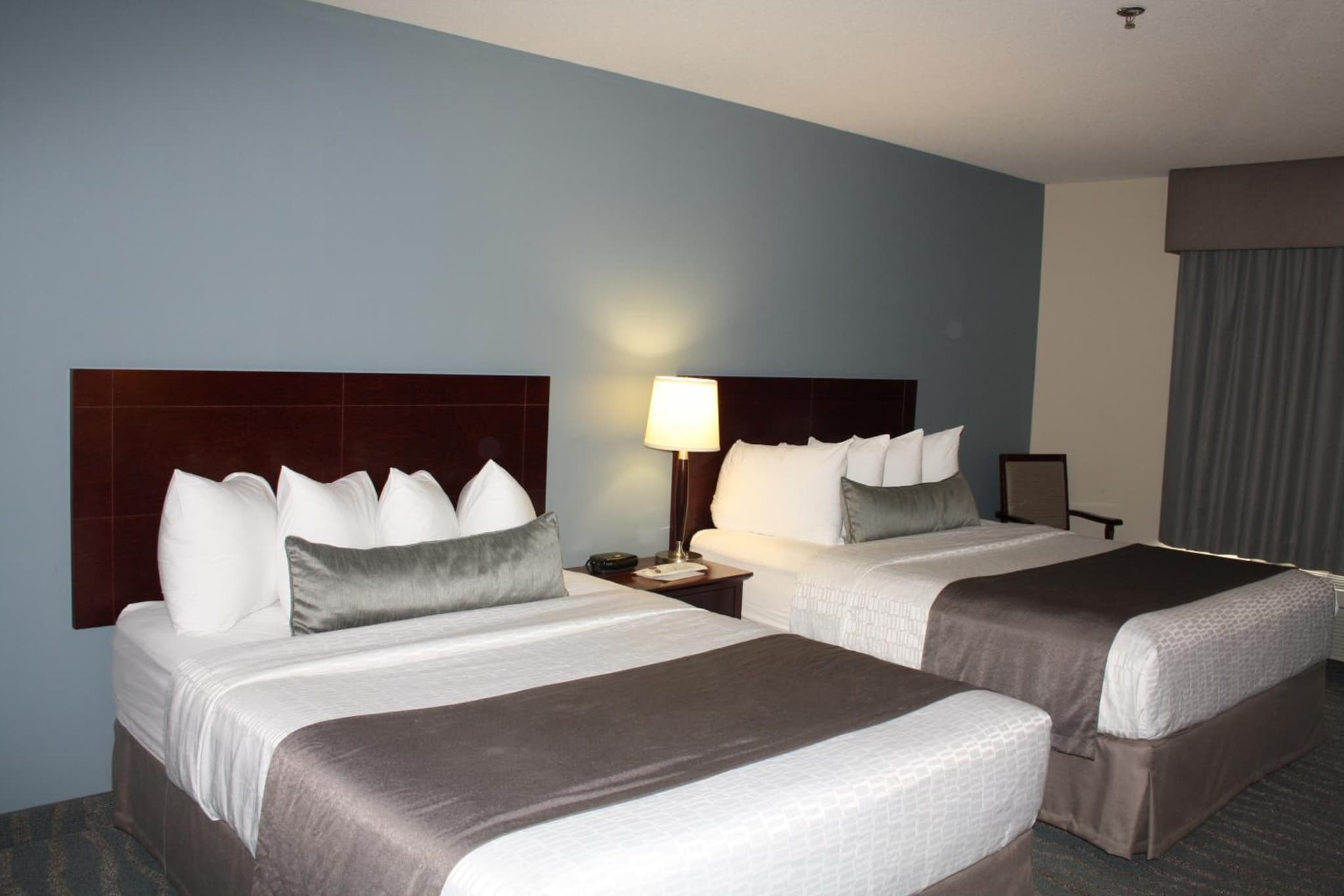 Best Western Rocky Mountain House Inn & Suites photo 6