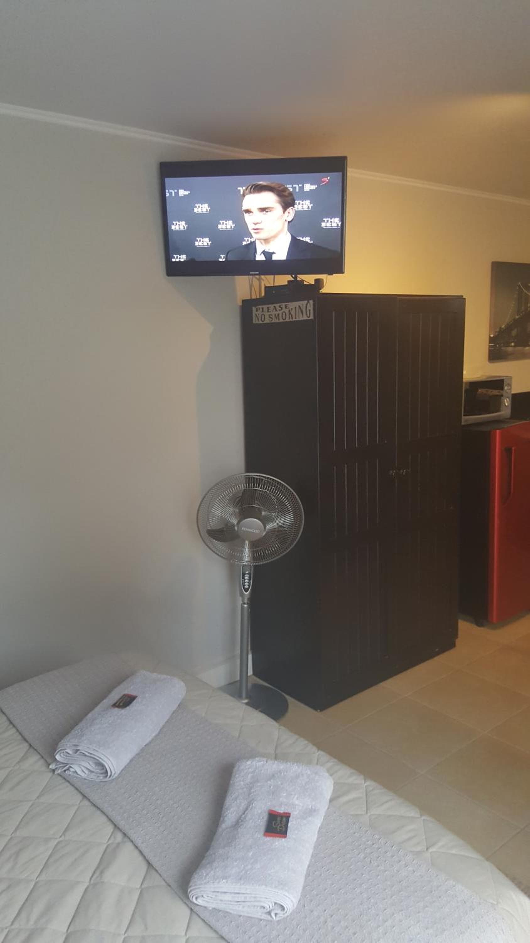 Beachway Guesthouse photo 8