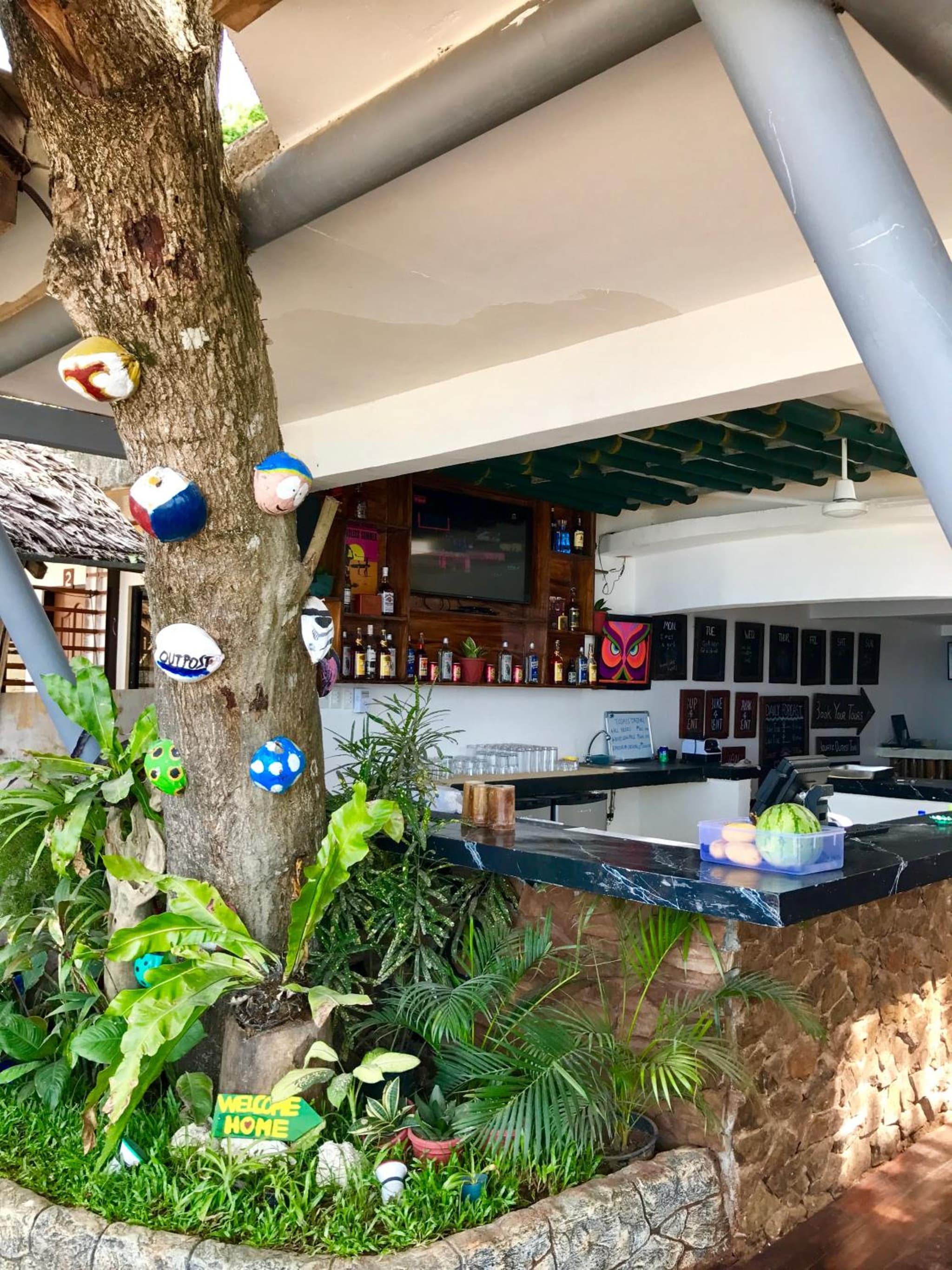 Outpost Beach Hostel photo 2
