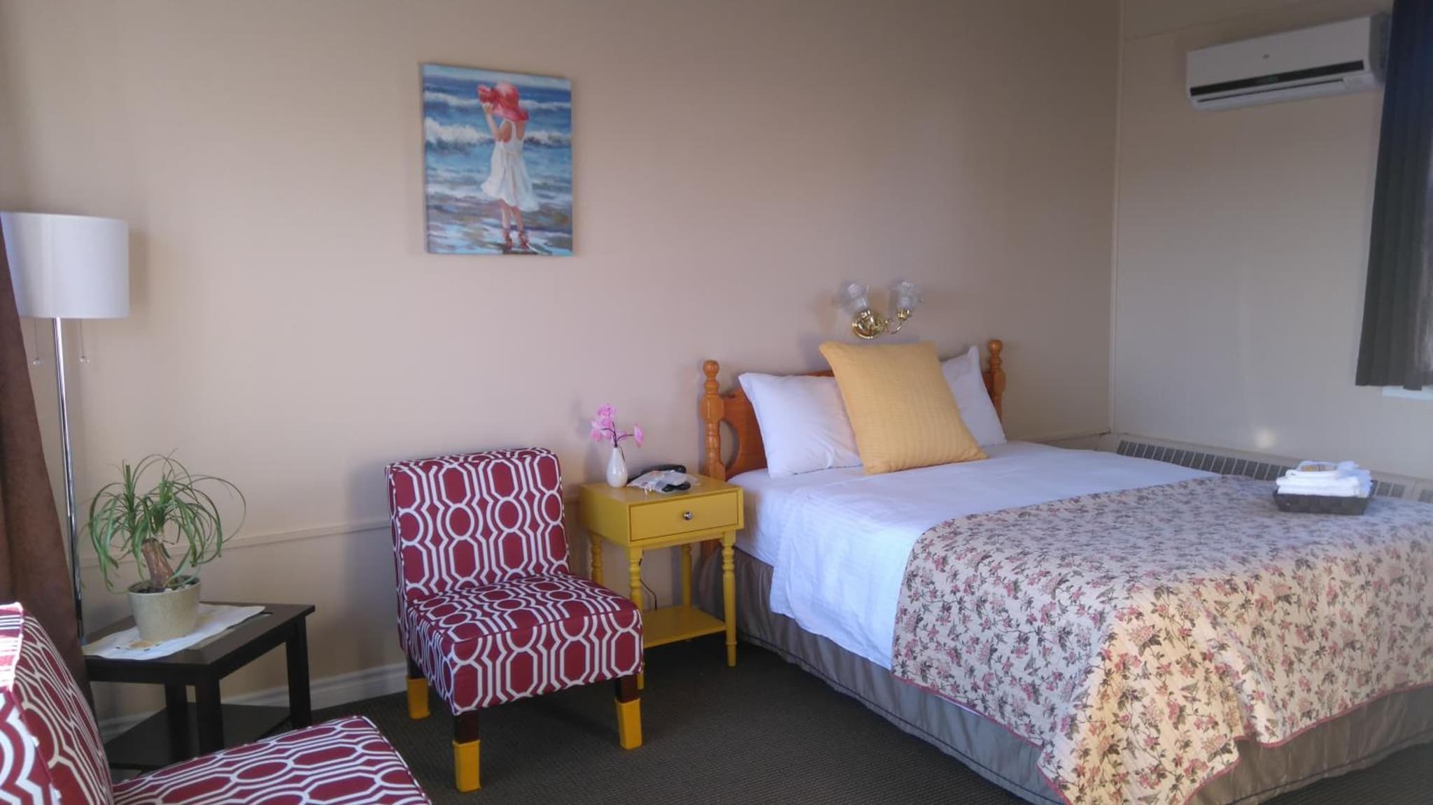 Oasis Motel photo 5
