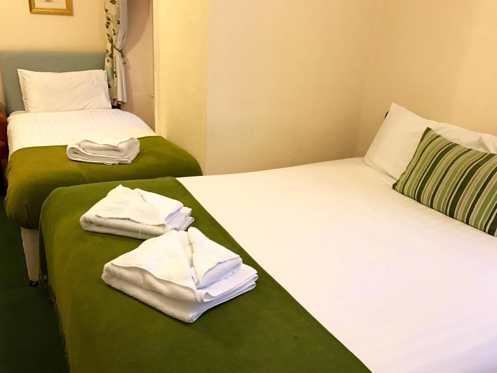 Glenlossie Guest House photo 2
