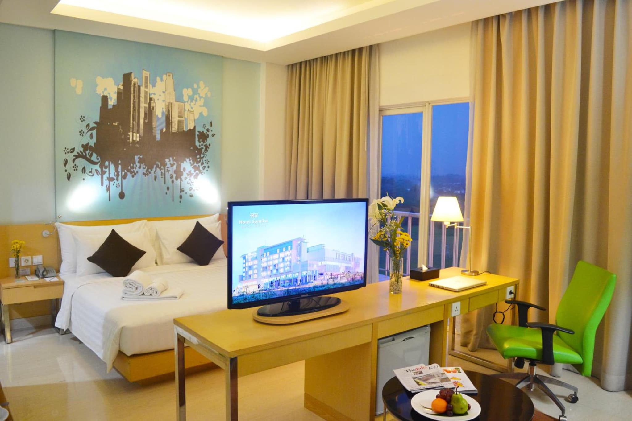 hotel room