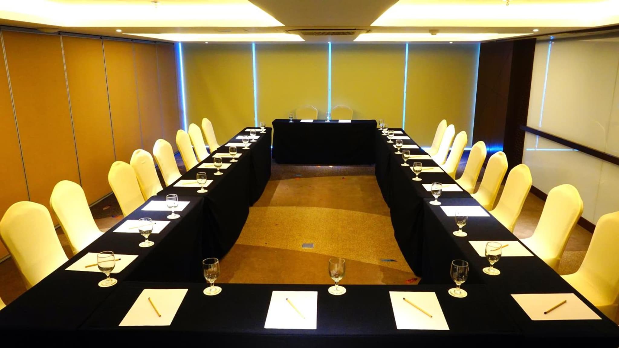 meeting & event spaces