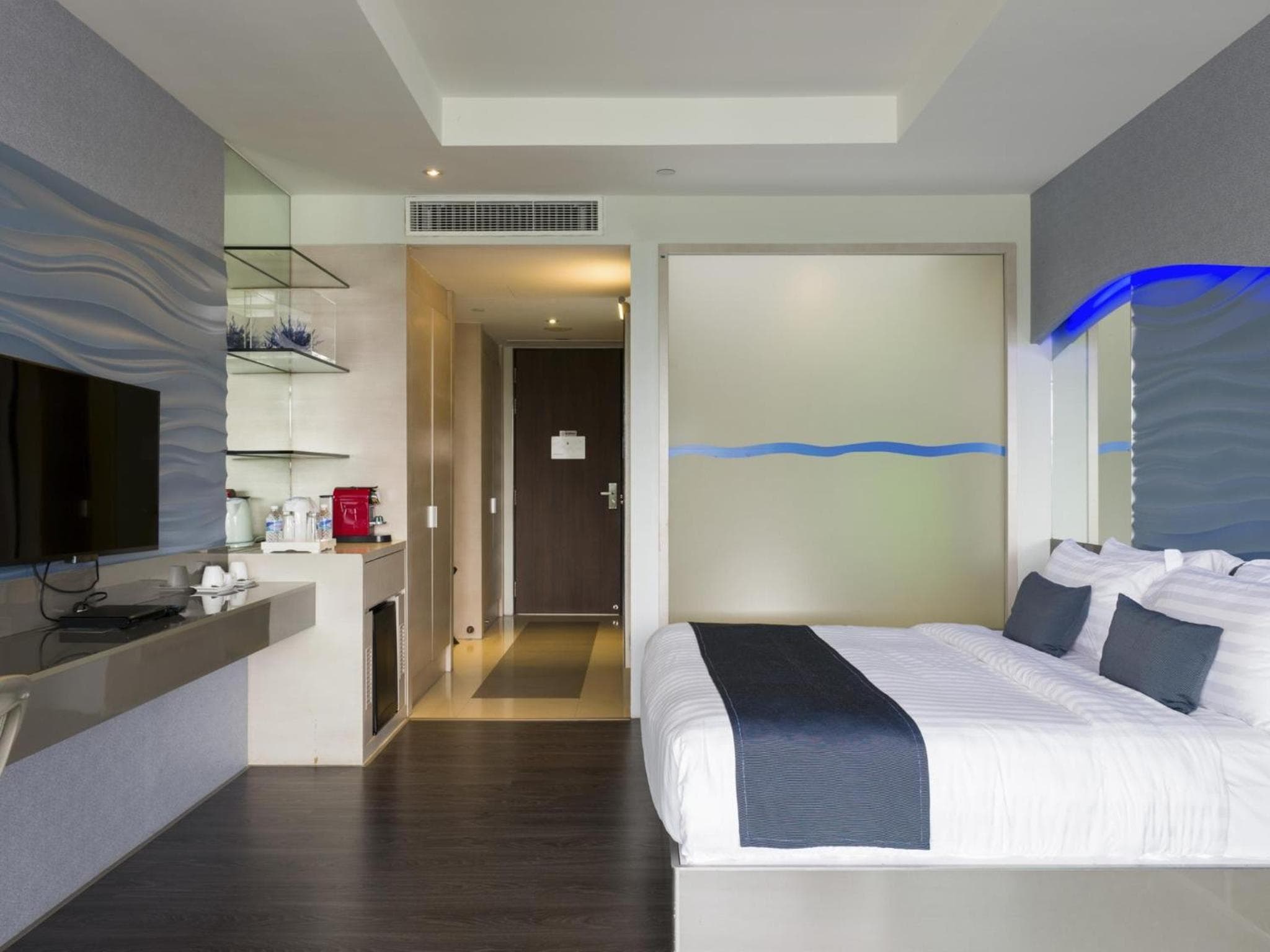 ONE15 Marina Hotel Sentosa Cove photo 5
