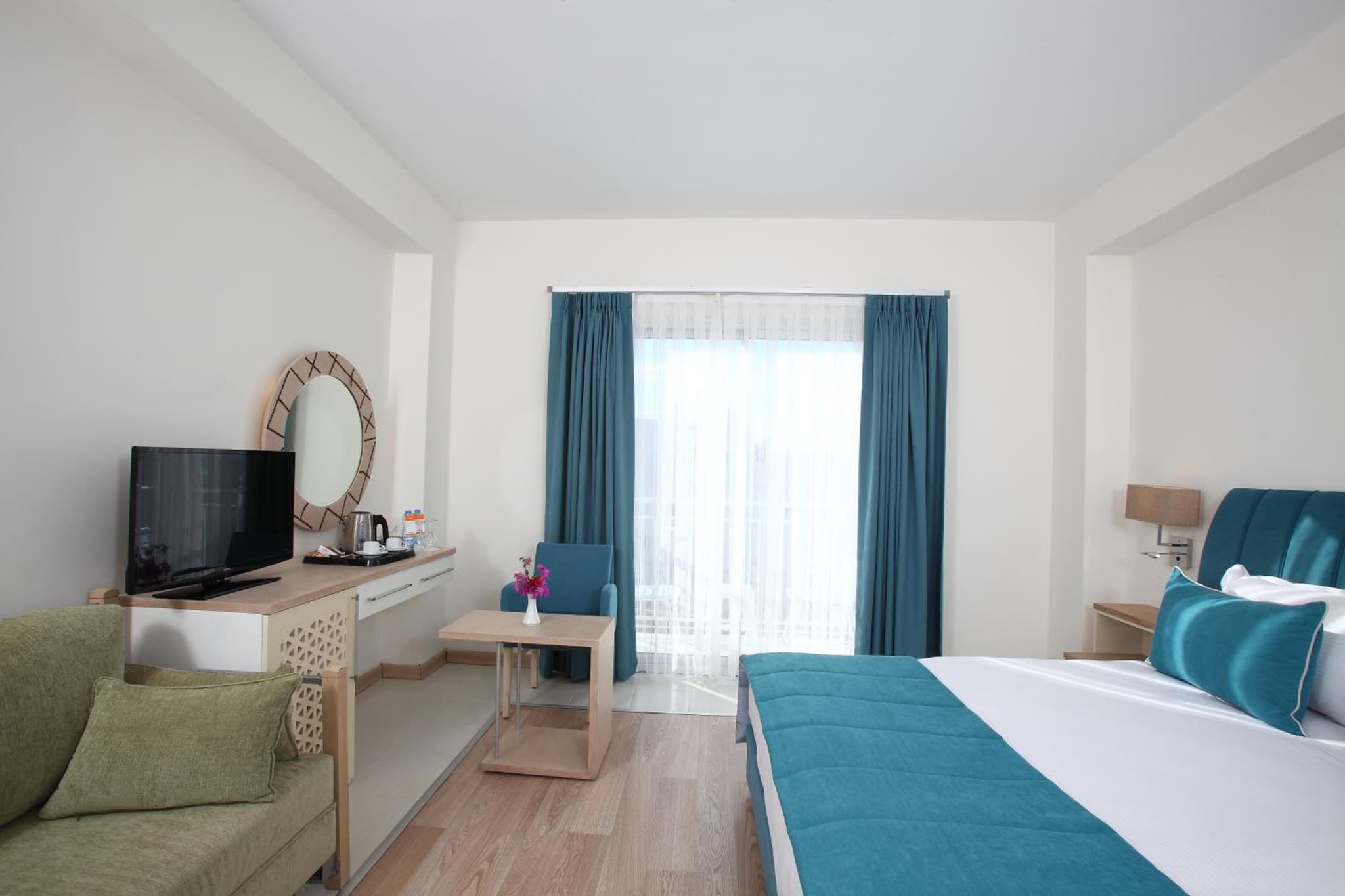 Mandarin Resort & Spa photo 3