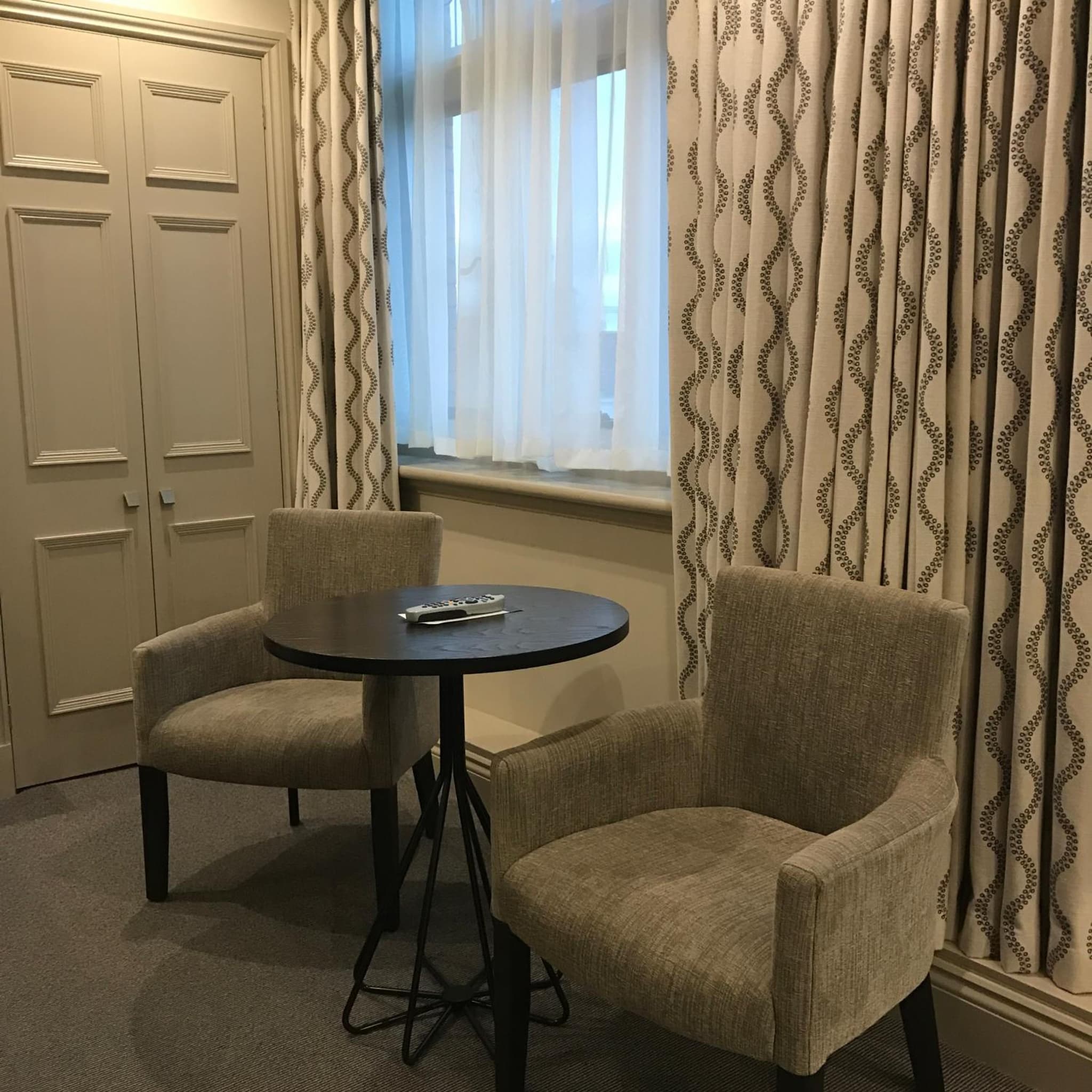 Crown & Mitre Hotel photo 9