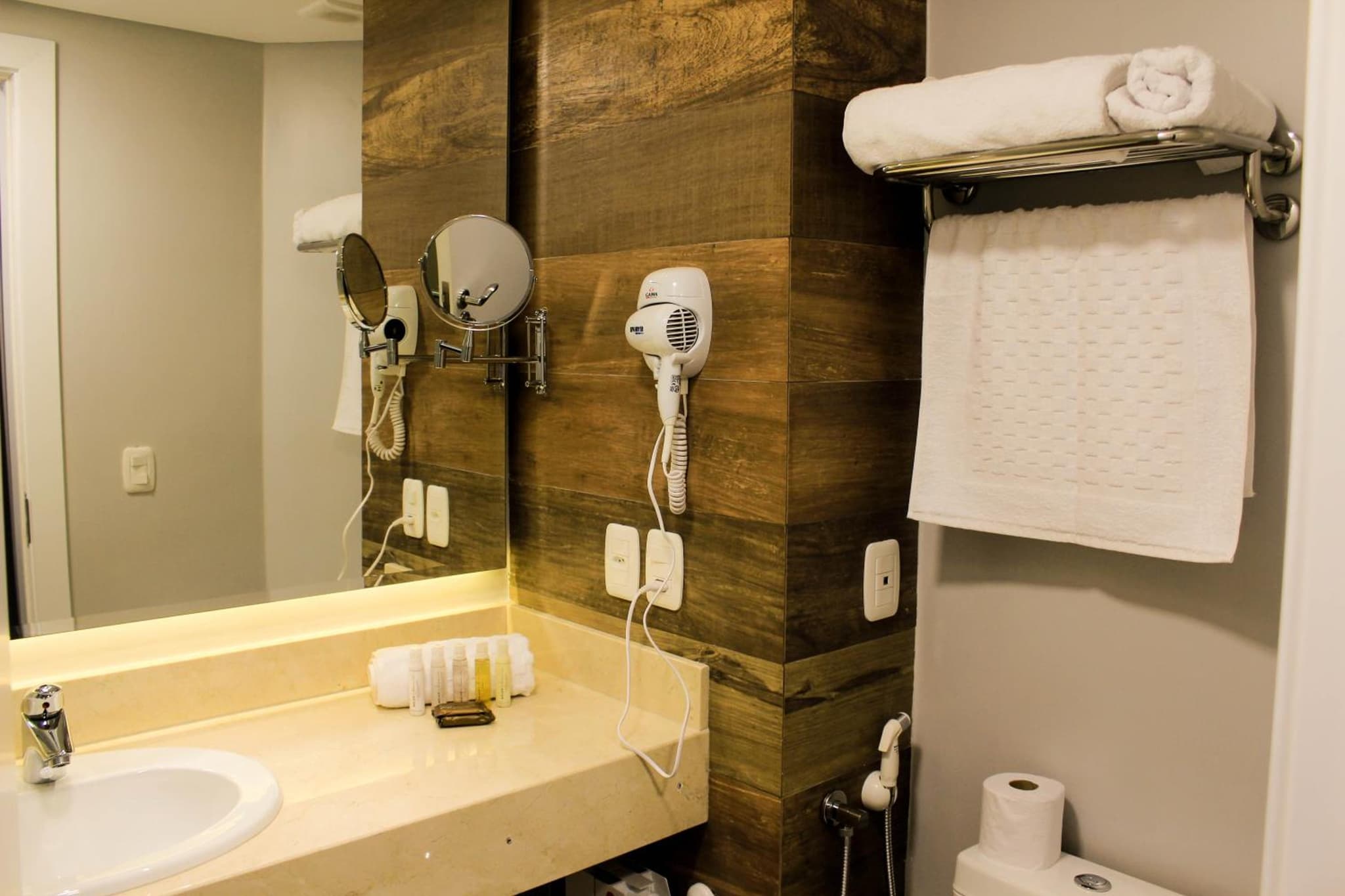Hotel Cercano photo 8