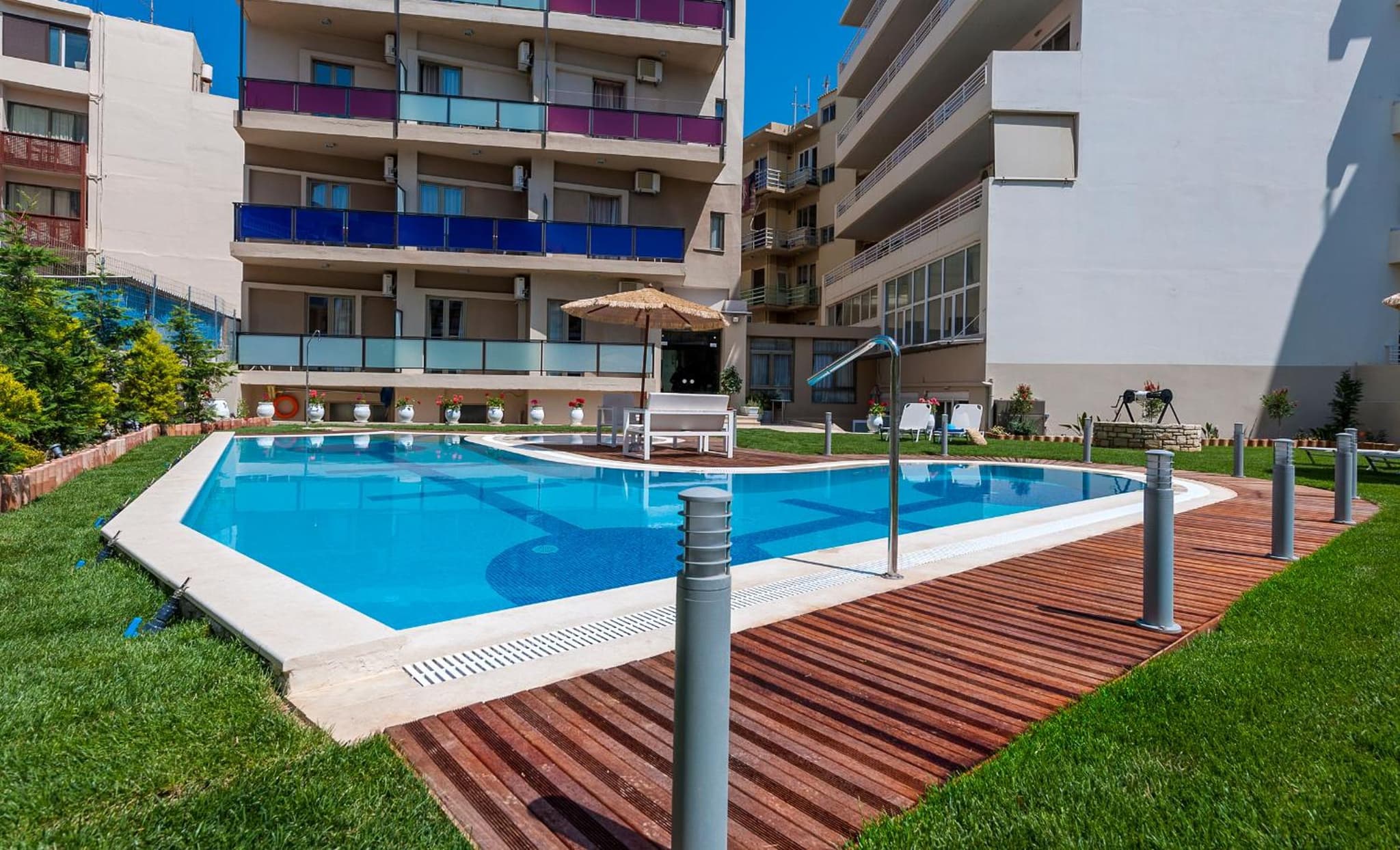 Leonidas Hotel & Apartments photo 6