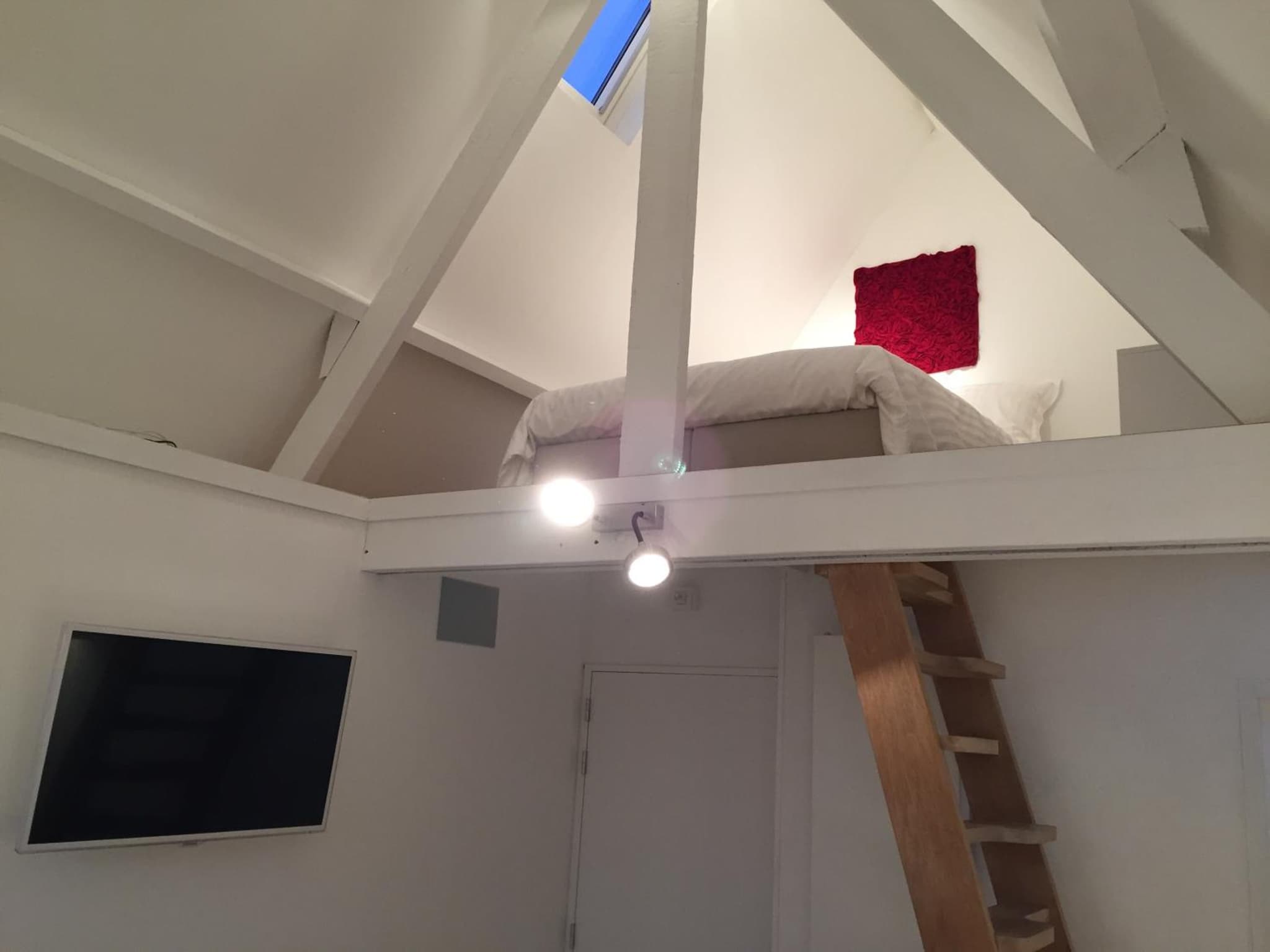 B-Square photo 6