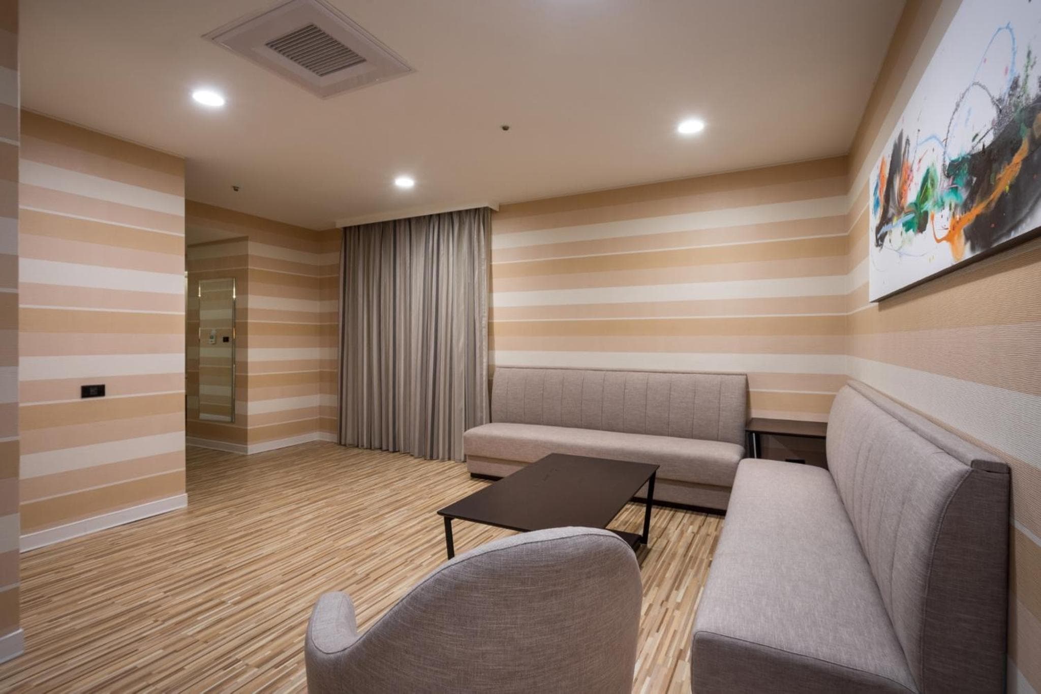 Wemeet Hotel photo 8