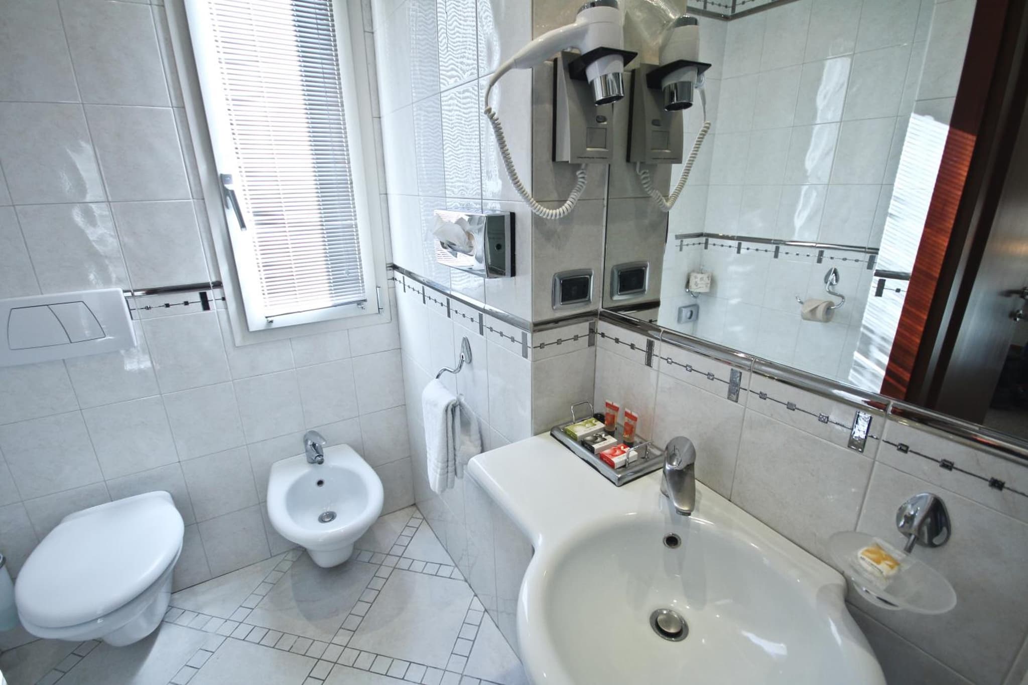 Millennhotel photo 2