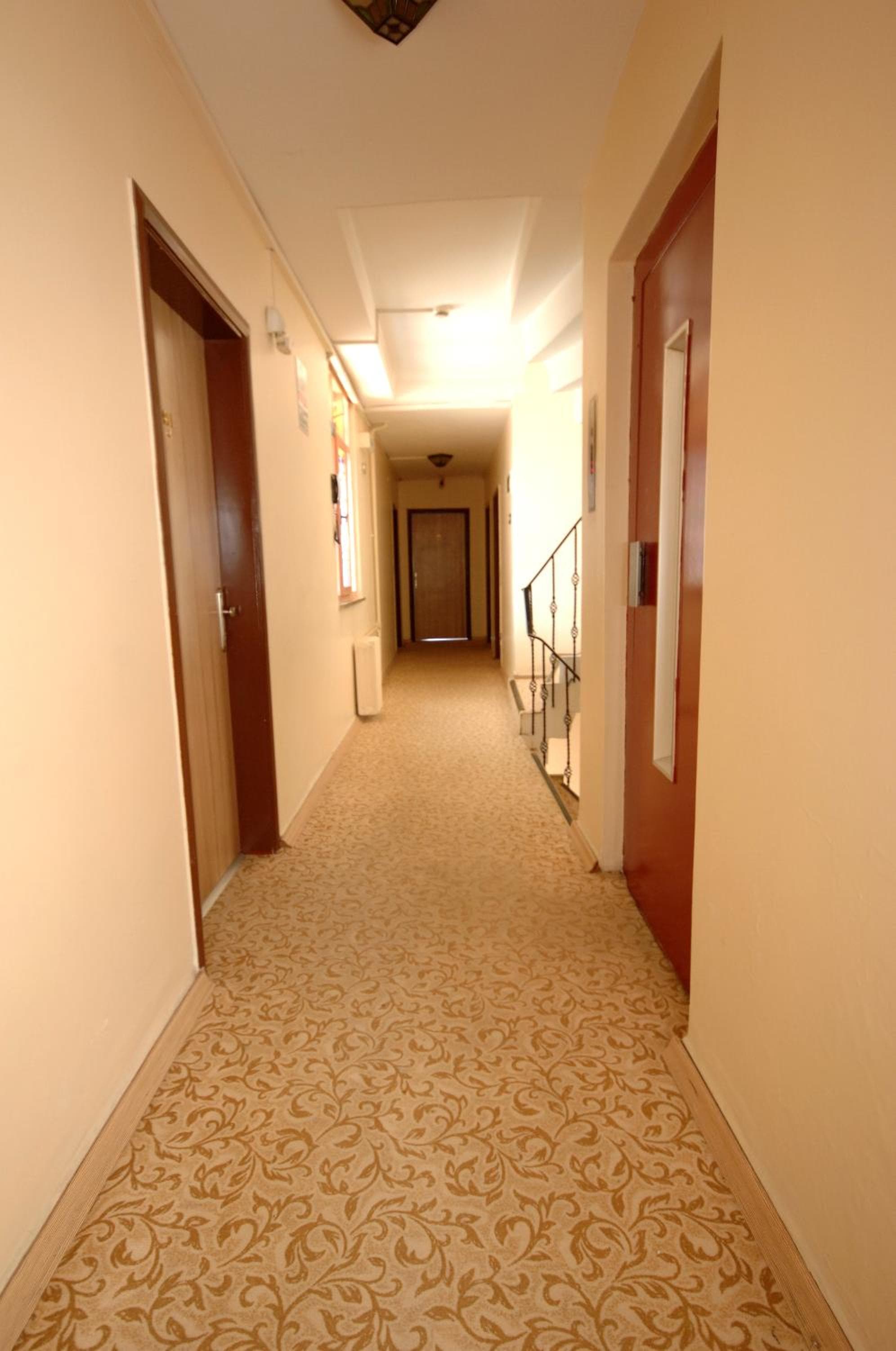 Anzac Hotel photo 2