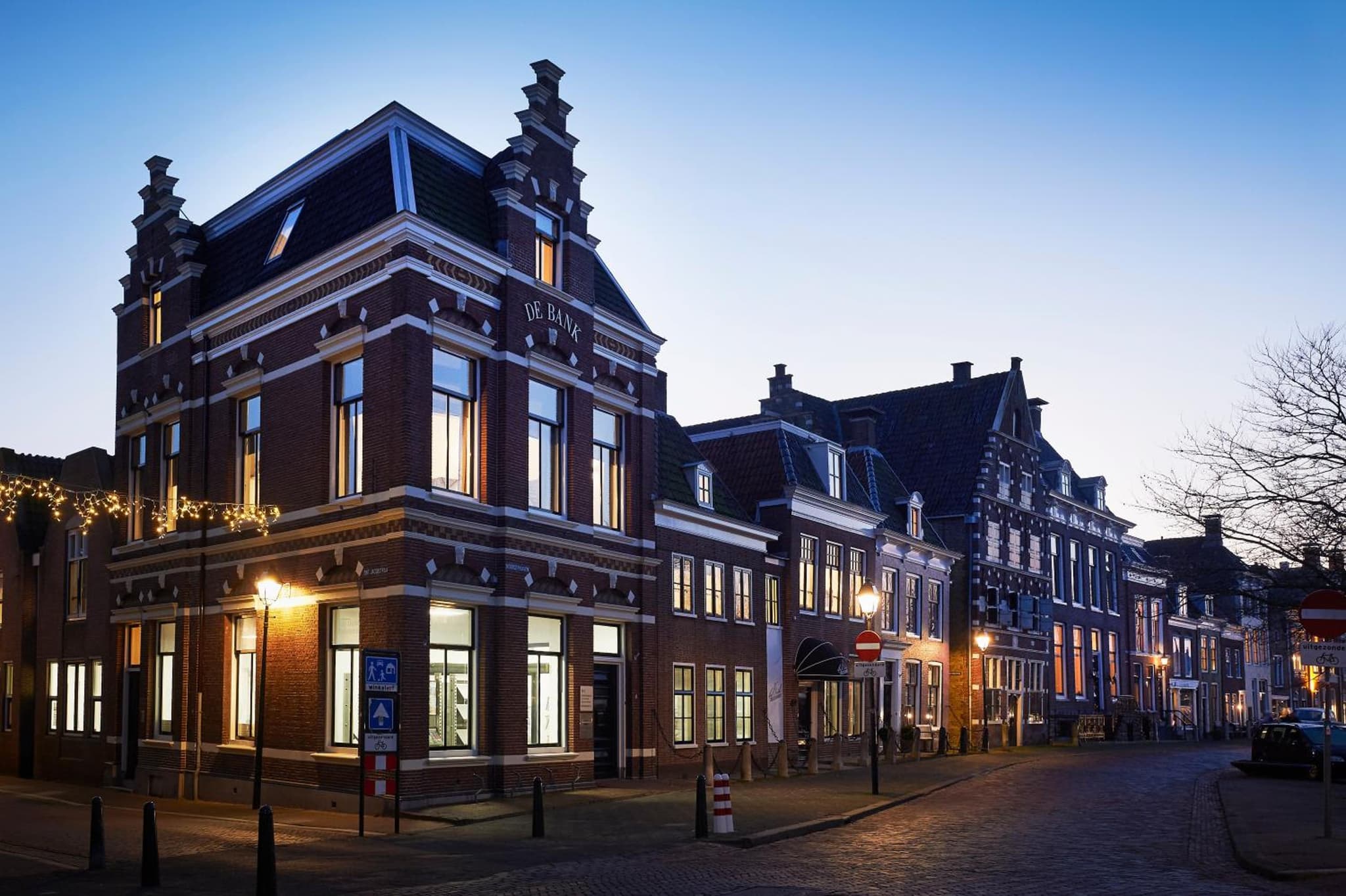 "DE BANK" - Hotel Apartments