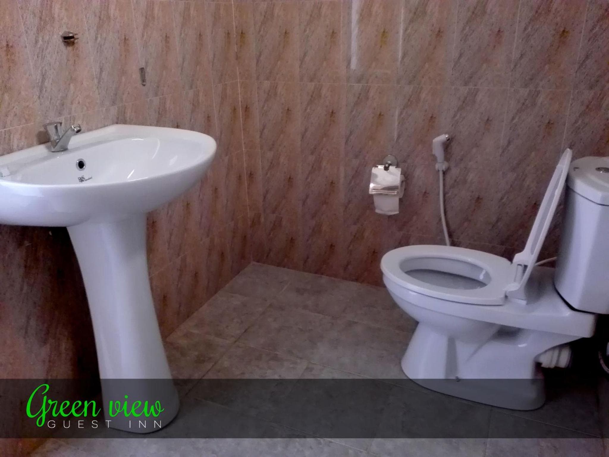 Green View Guest Inn photo 5