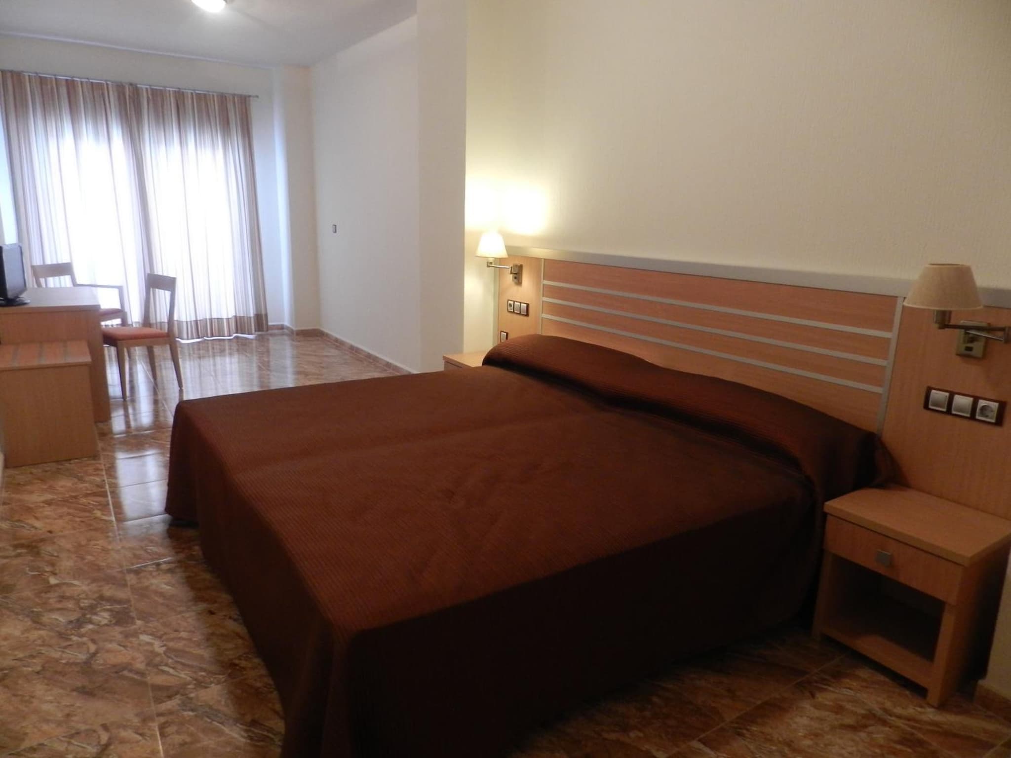 Hotel La Familia photo 5