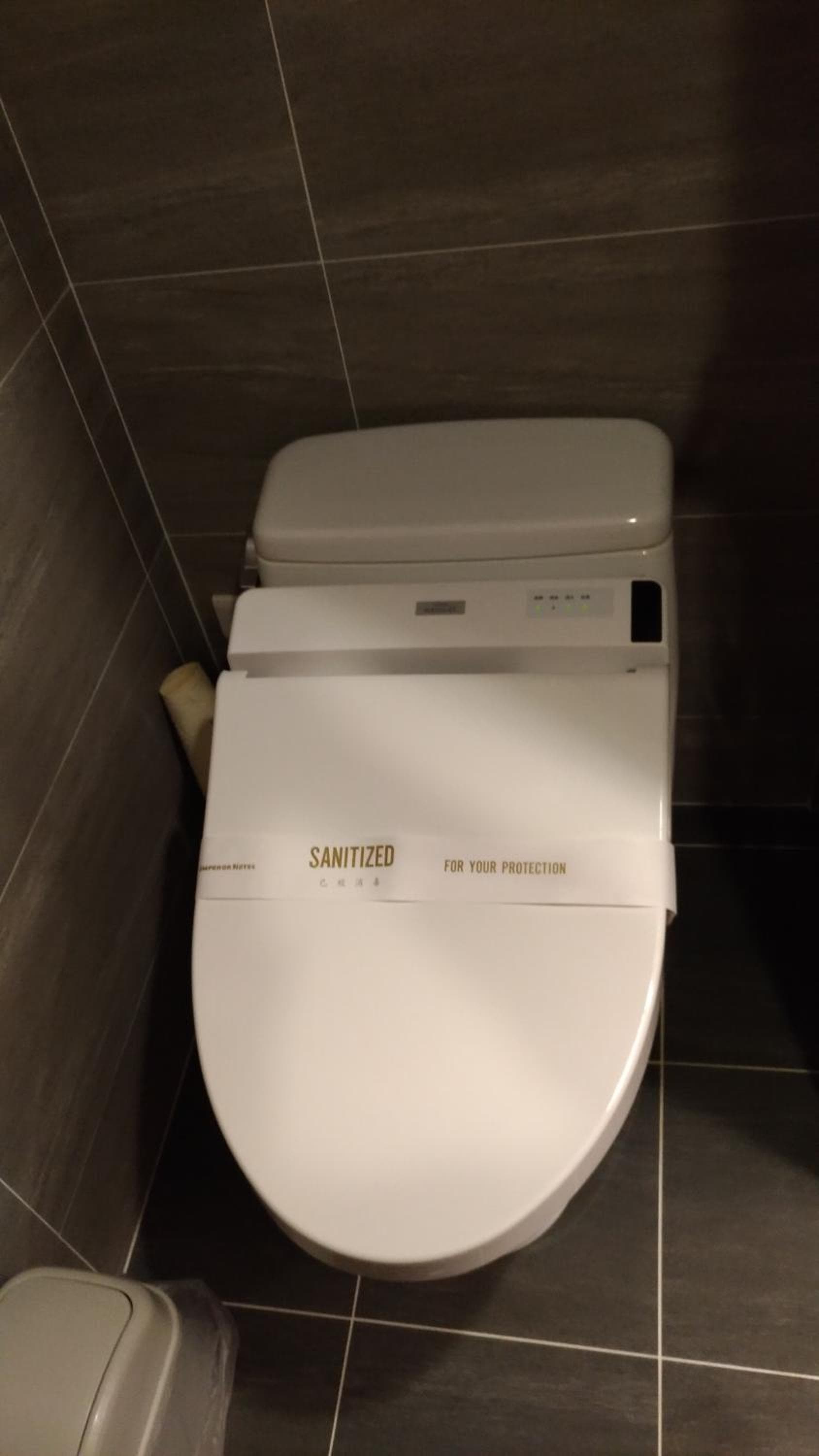 Emperor Hotel photo 4