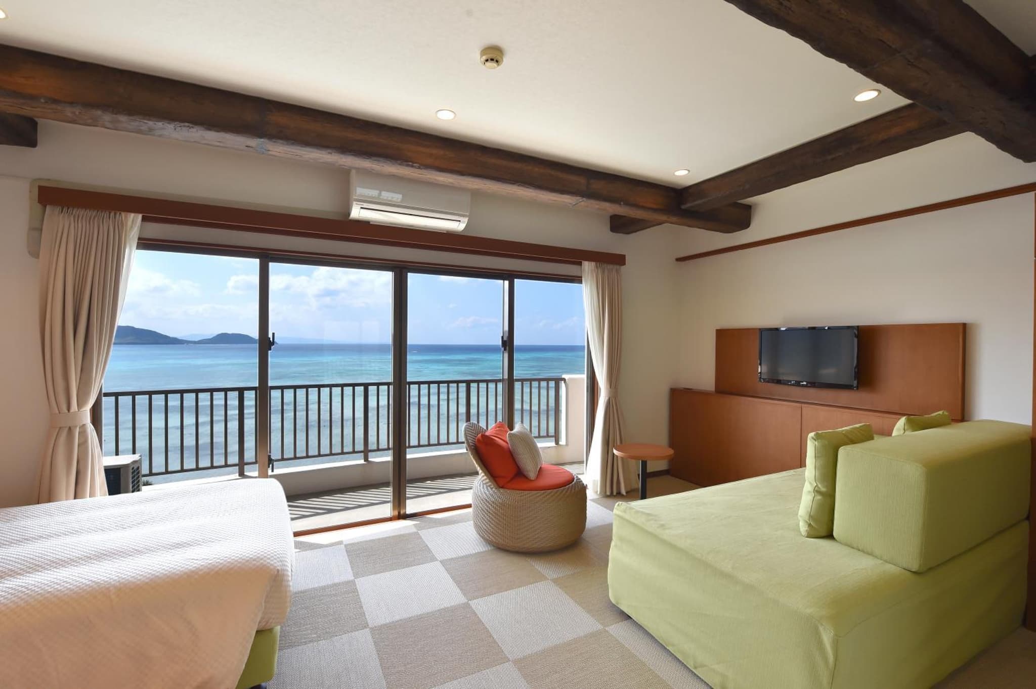 Ishigaki Seaside Hotel photo 9