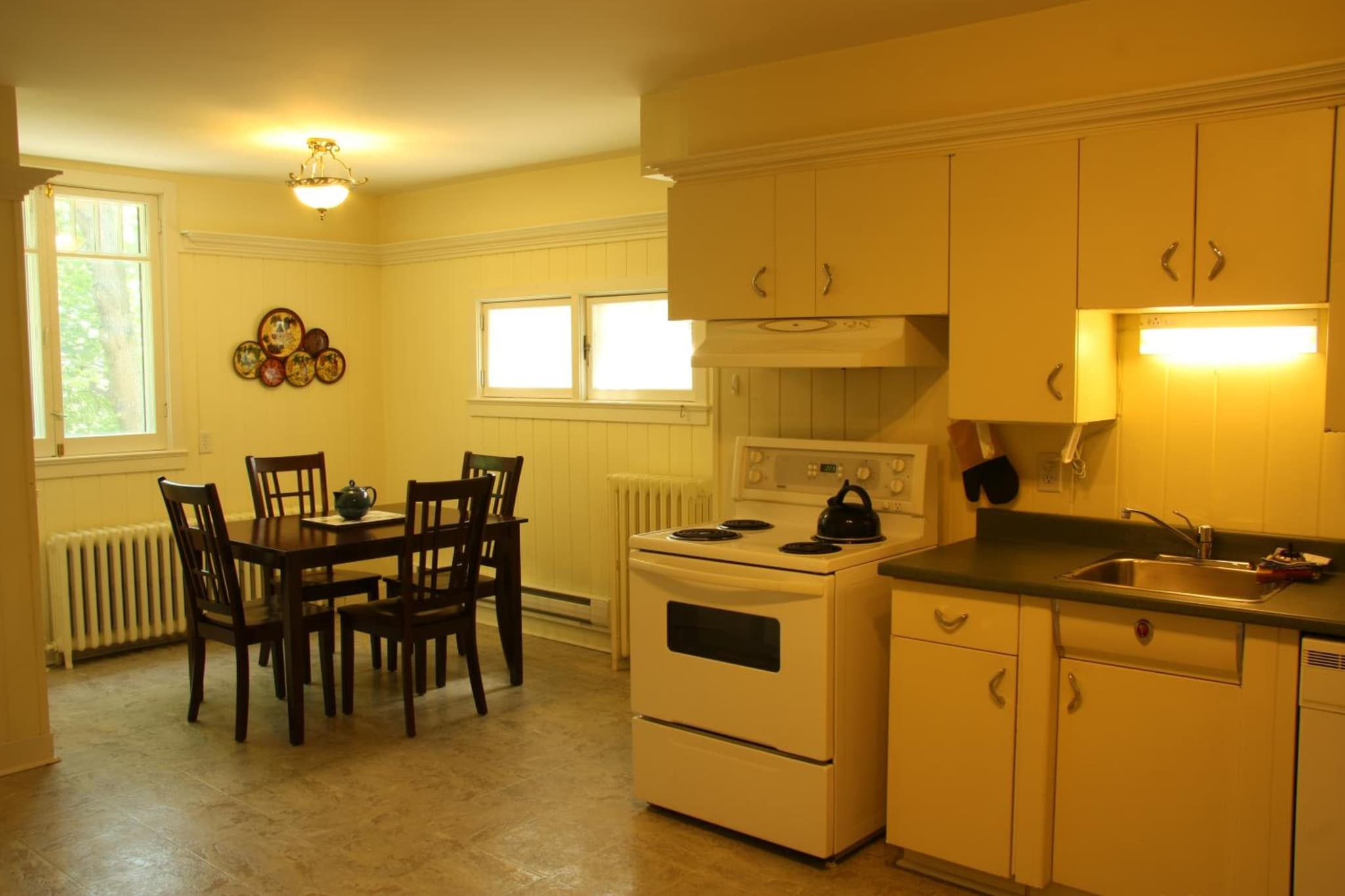 Leaside Executive Apartments photo 4
