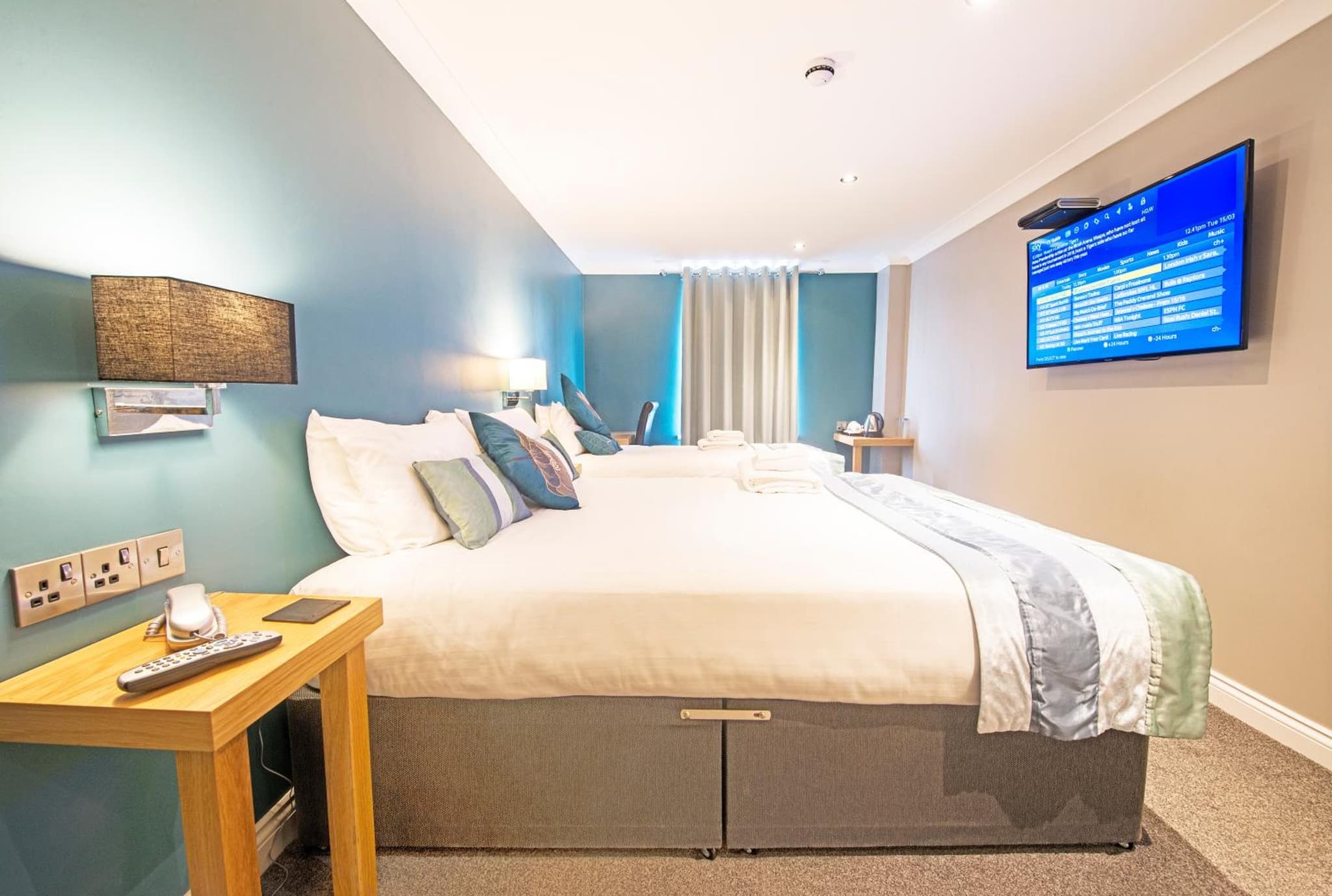 Dolphin Rooms photo 4