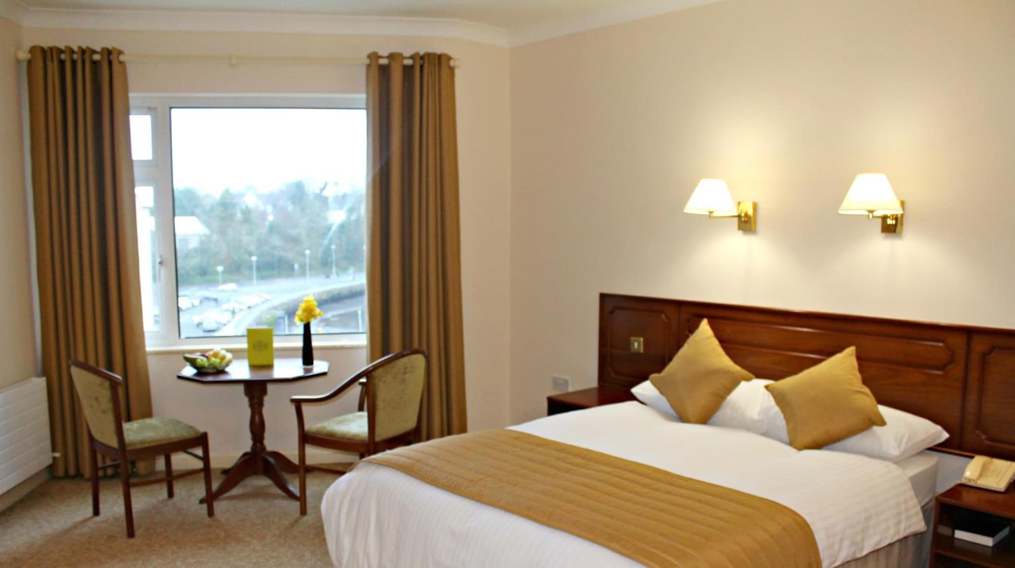 Central Hotel Donegal photo 4